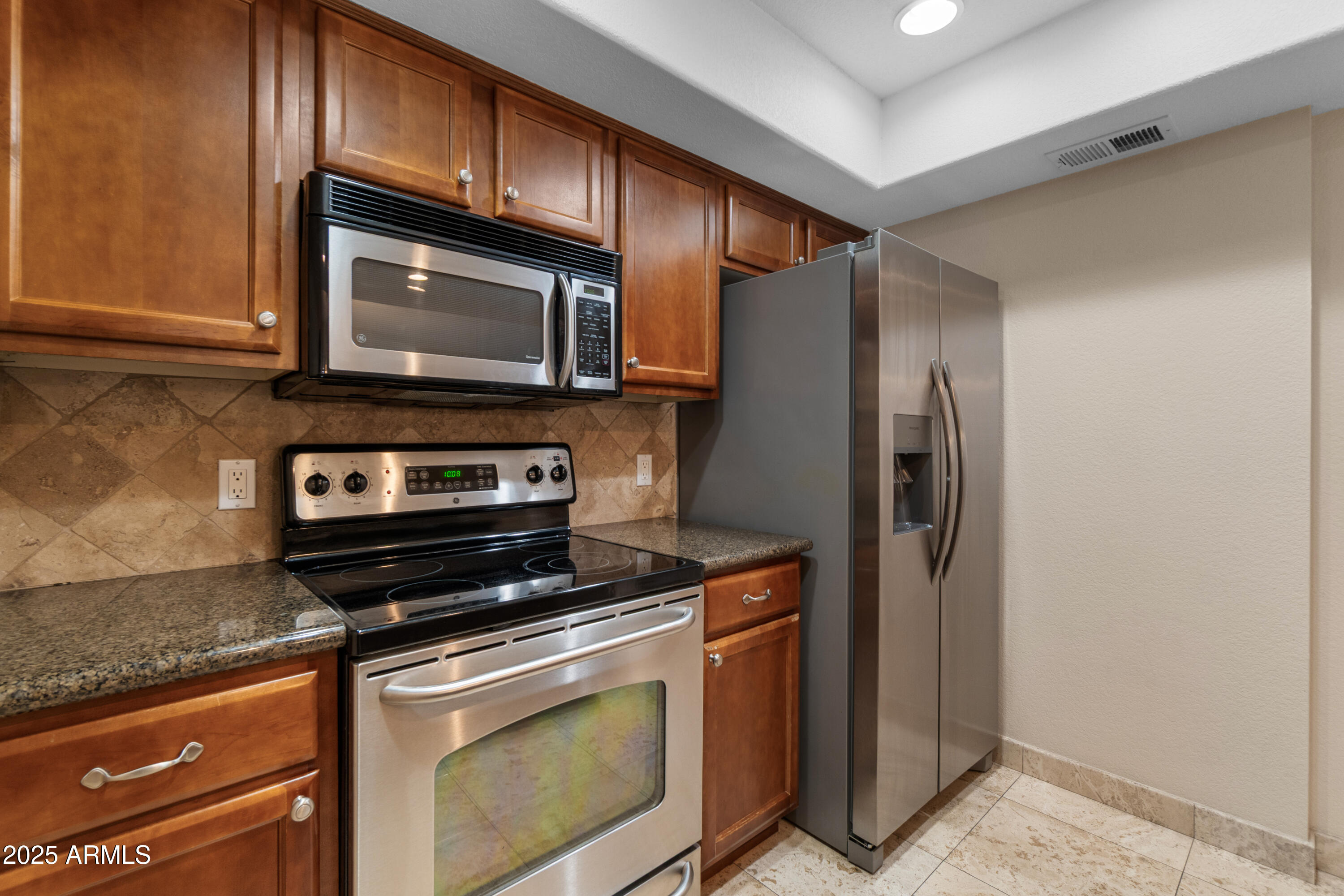 3235 E CAMELBACK Road 124
