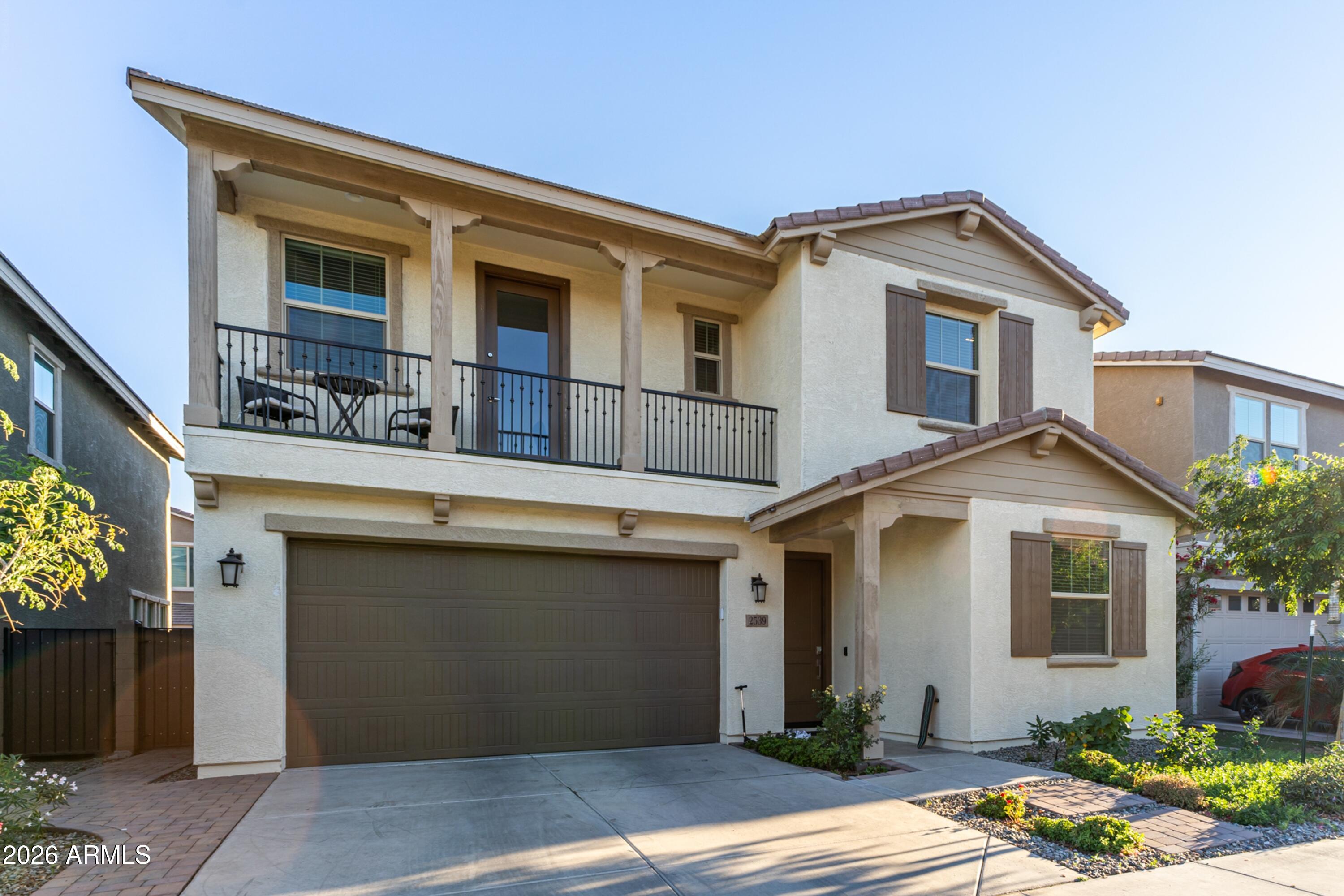 2539 E PELICAN Drive