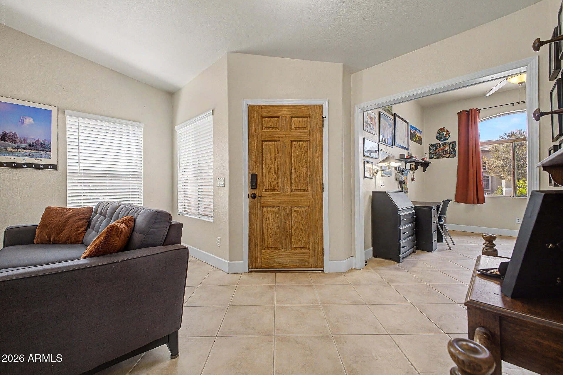 3312 E WILDHORSE Drive