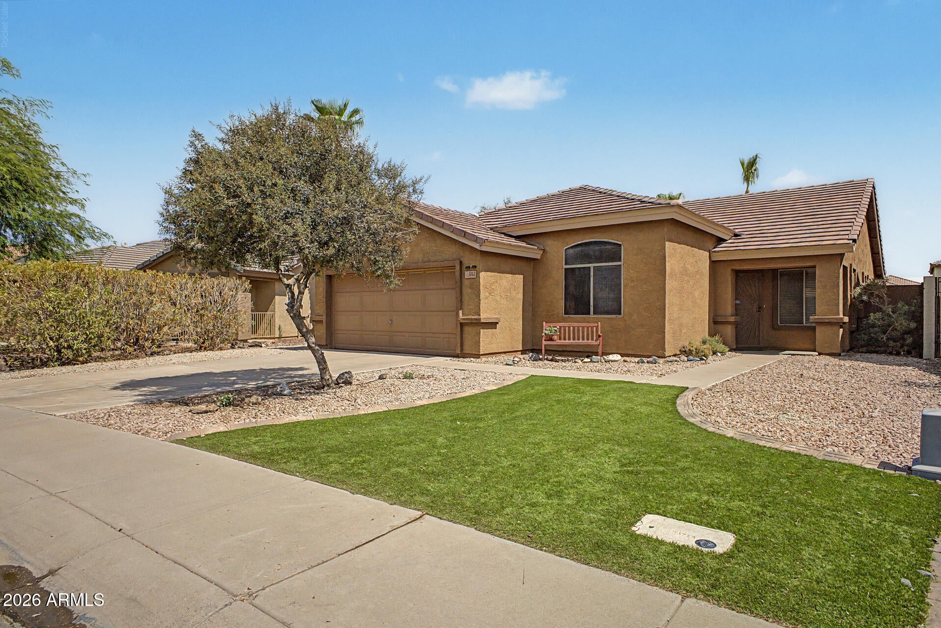 3312 E WILDHORSE Drive