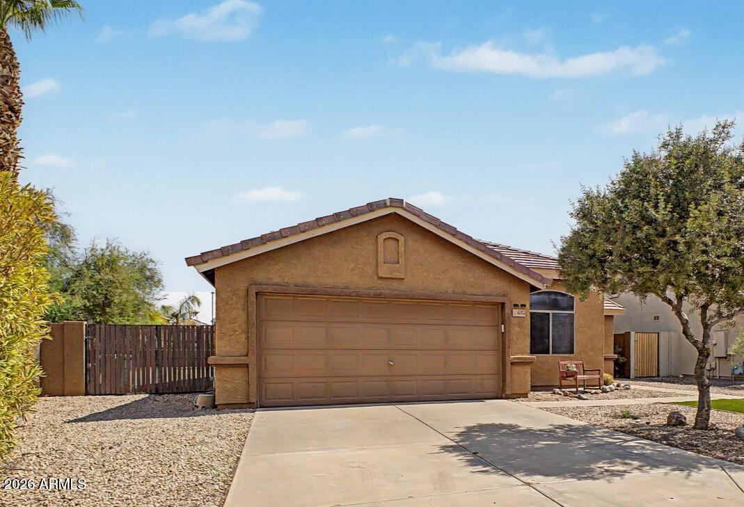 3312 E WILDHORSE Drive