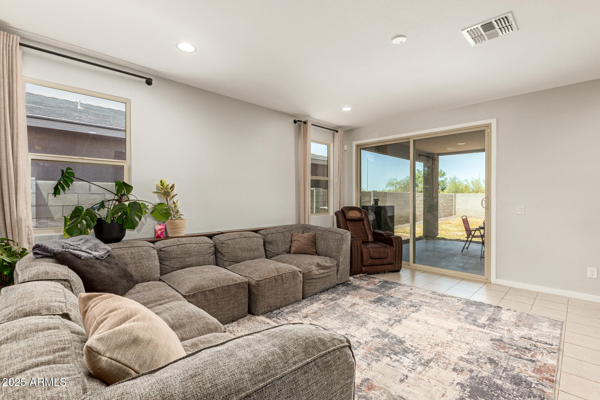 Homes 1 17344 W Red Fox Road