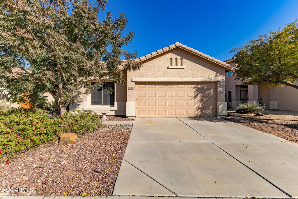 Photo of 25225 N 40th Lane, Phoenix, AZ 85083 (MLS # 6977502)