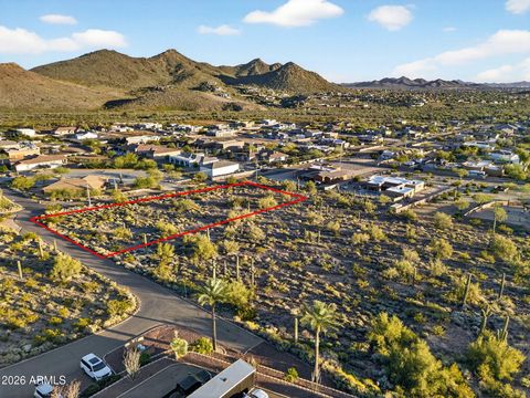 2905 W Dolores Road - Phoenix AZ 85086