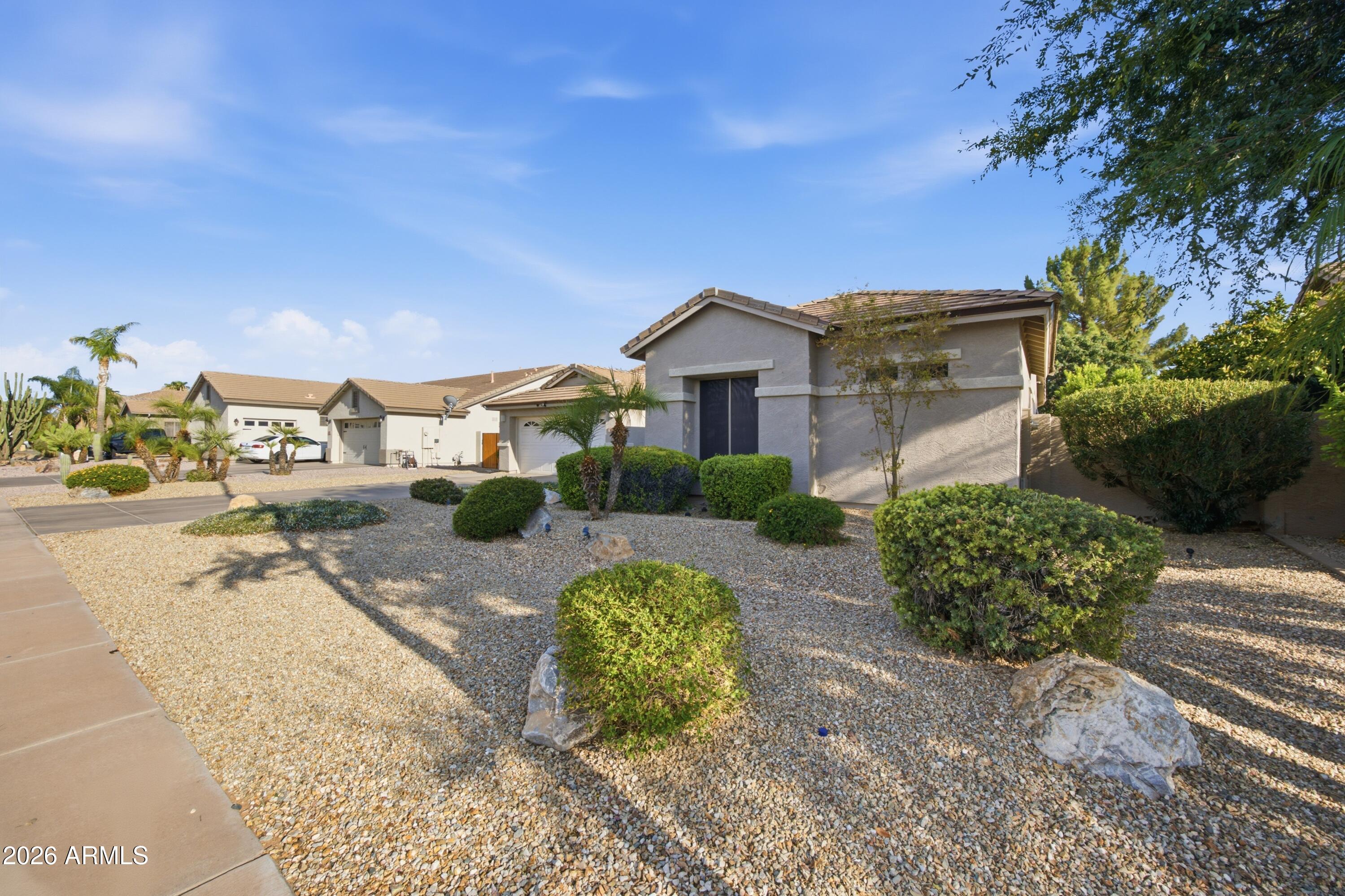 4117 E LOMA VISTA Street