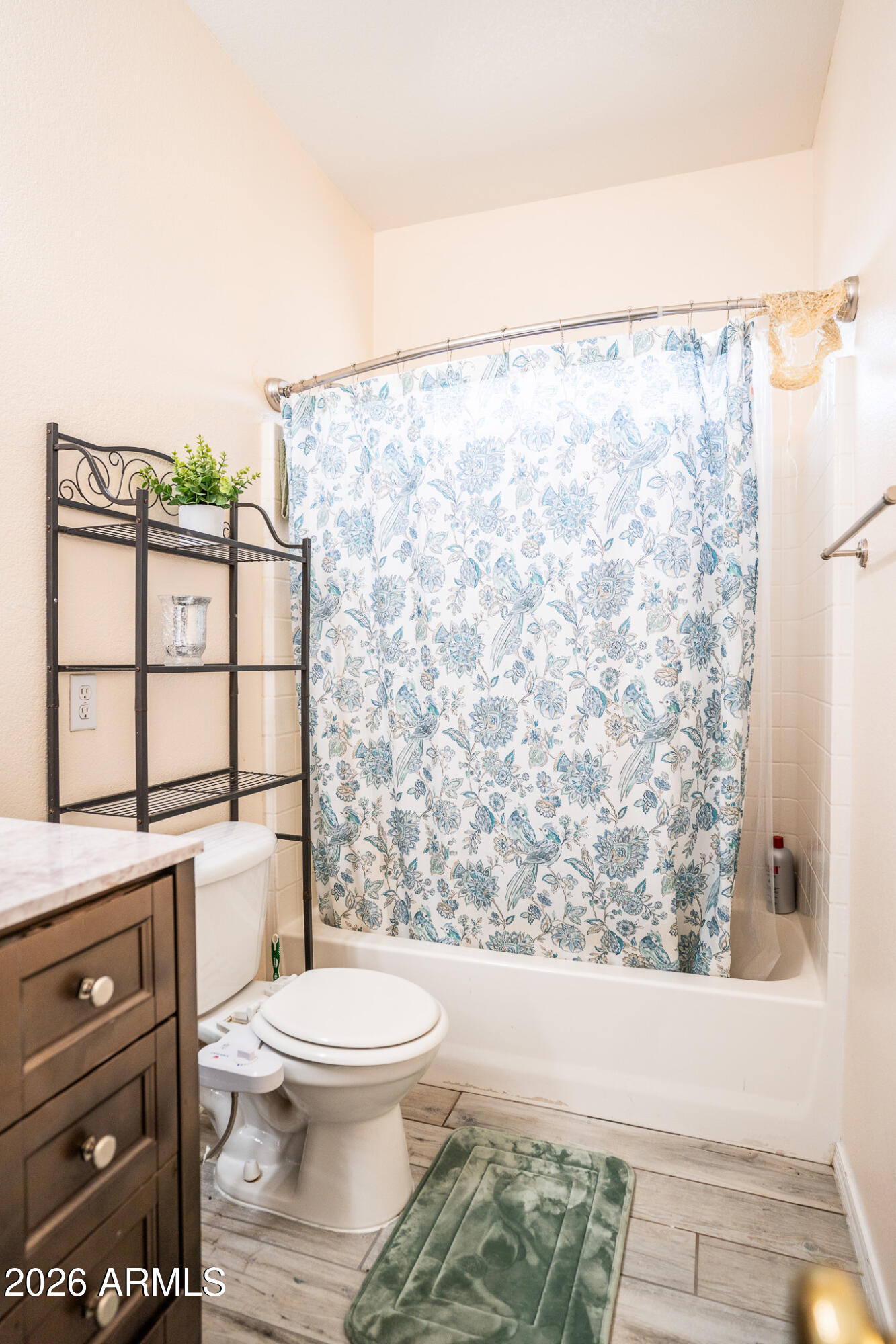 ROSEVIEW UNIT 4 - Residential