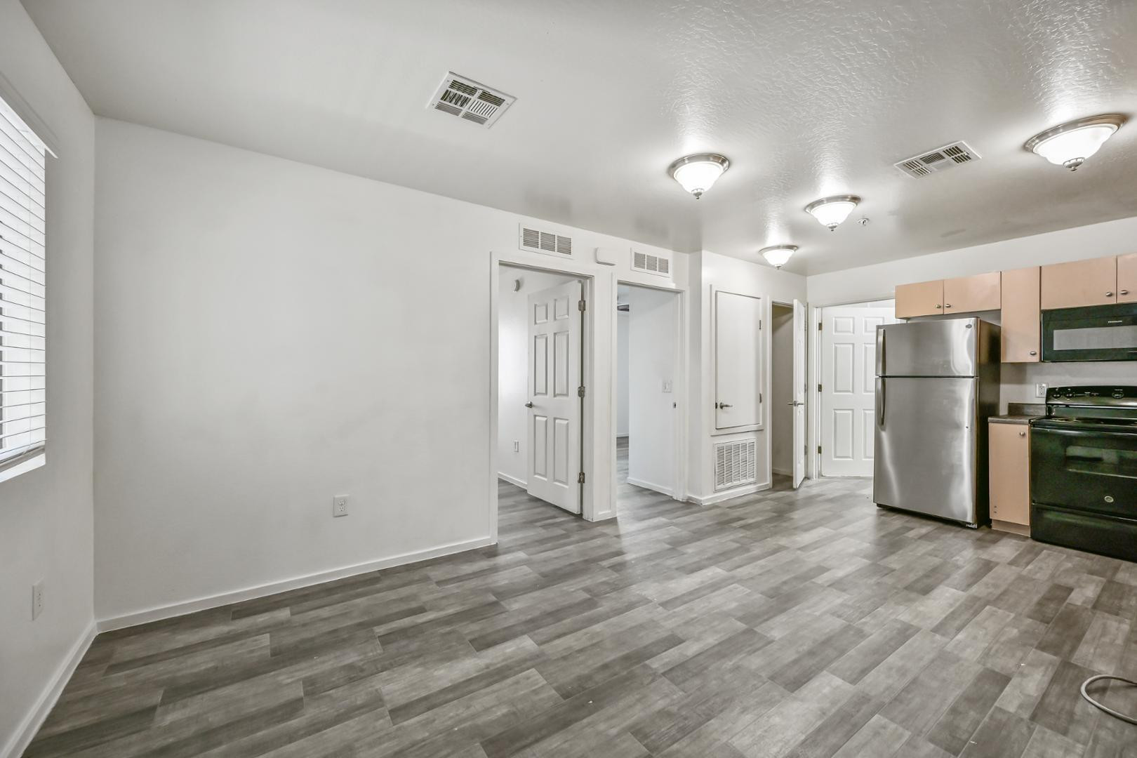 3065 N 67th Avenue Apt 132
