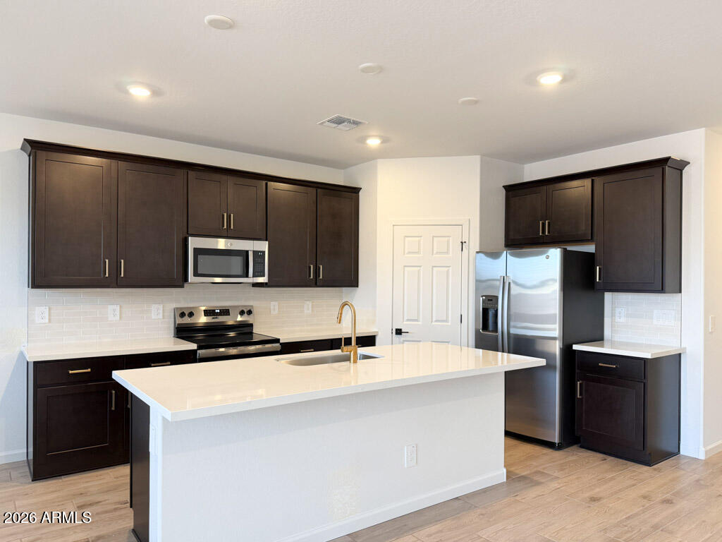 18246 W AVENIDA DEL SOL --