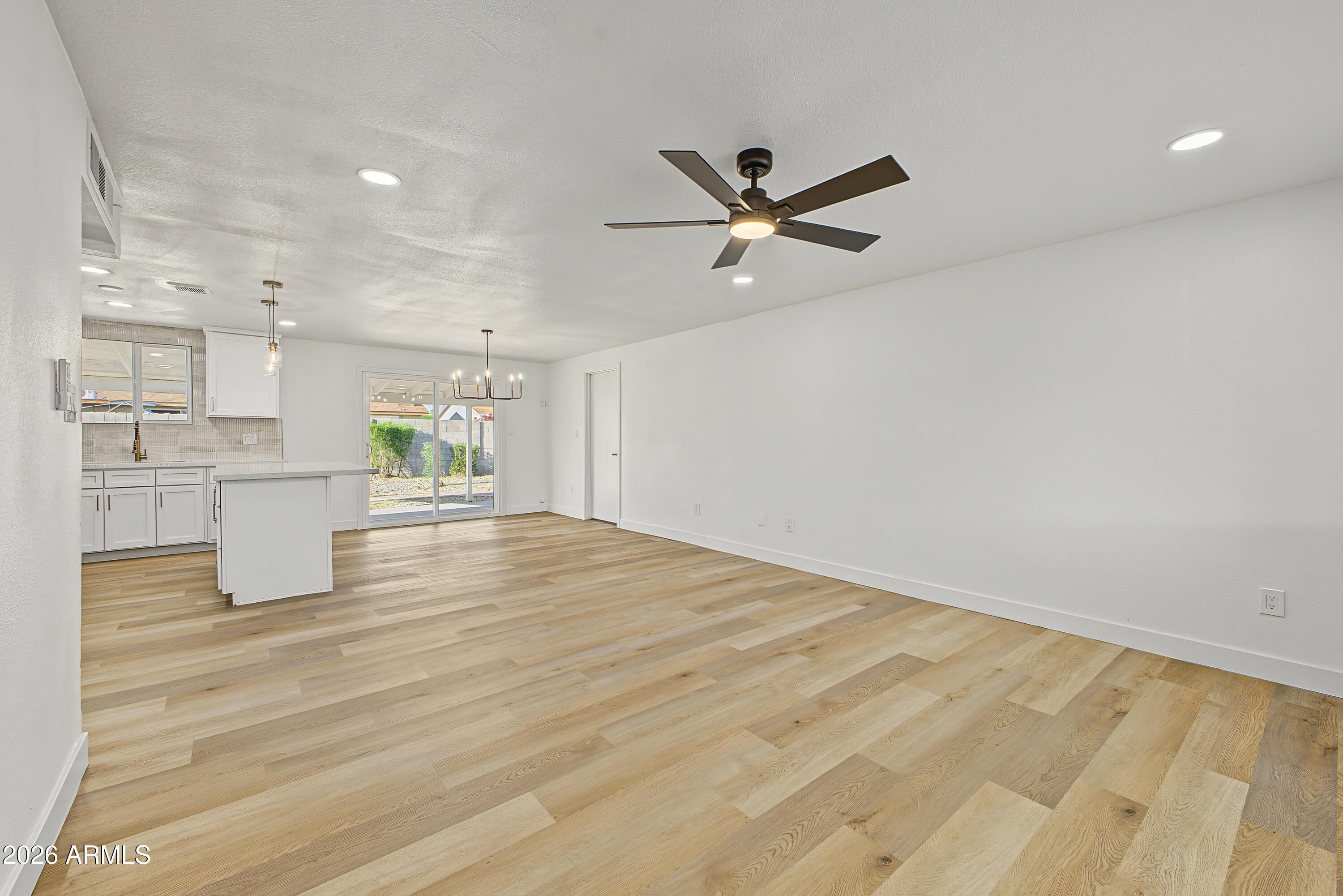 7142 W Westview Drive