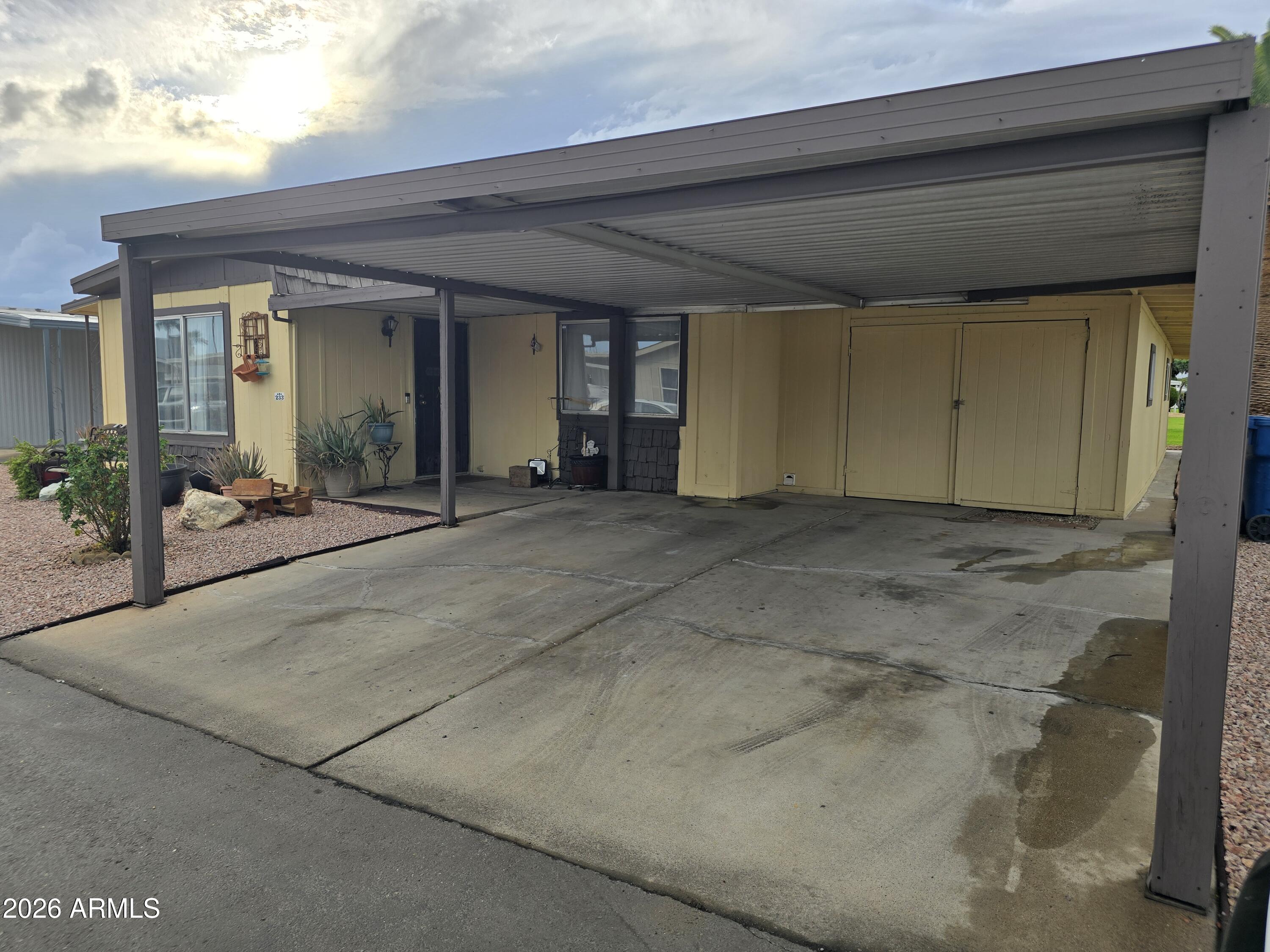 428 N 68th Avenue 233