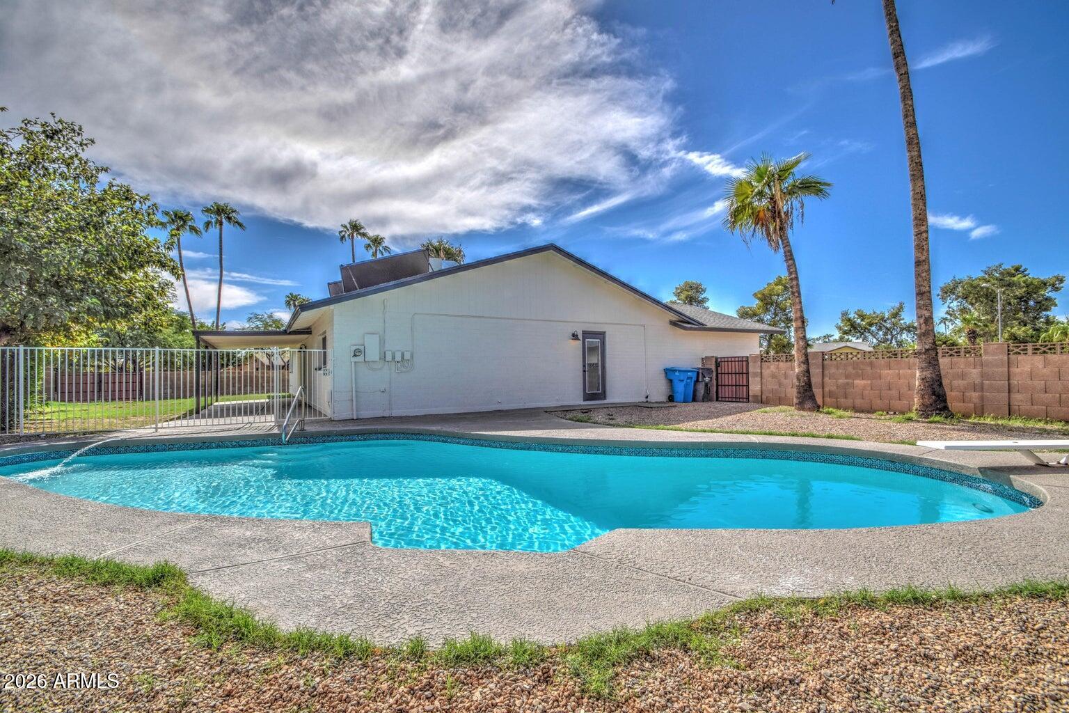 13621 N 51ST Place