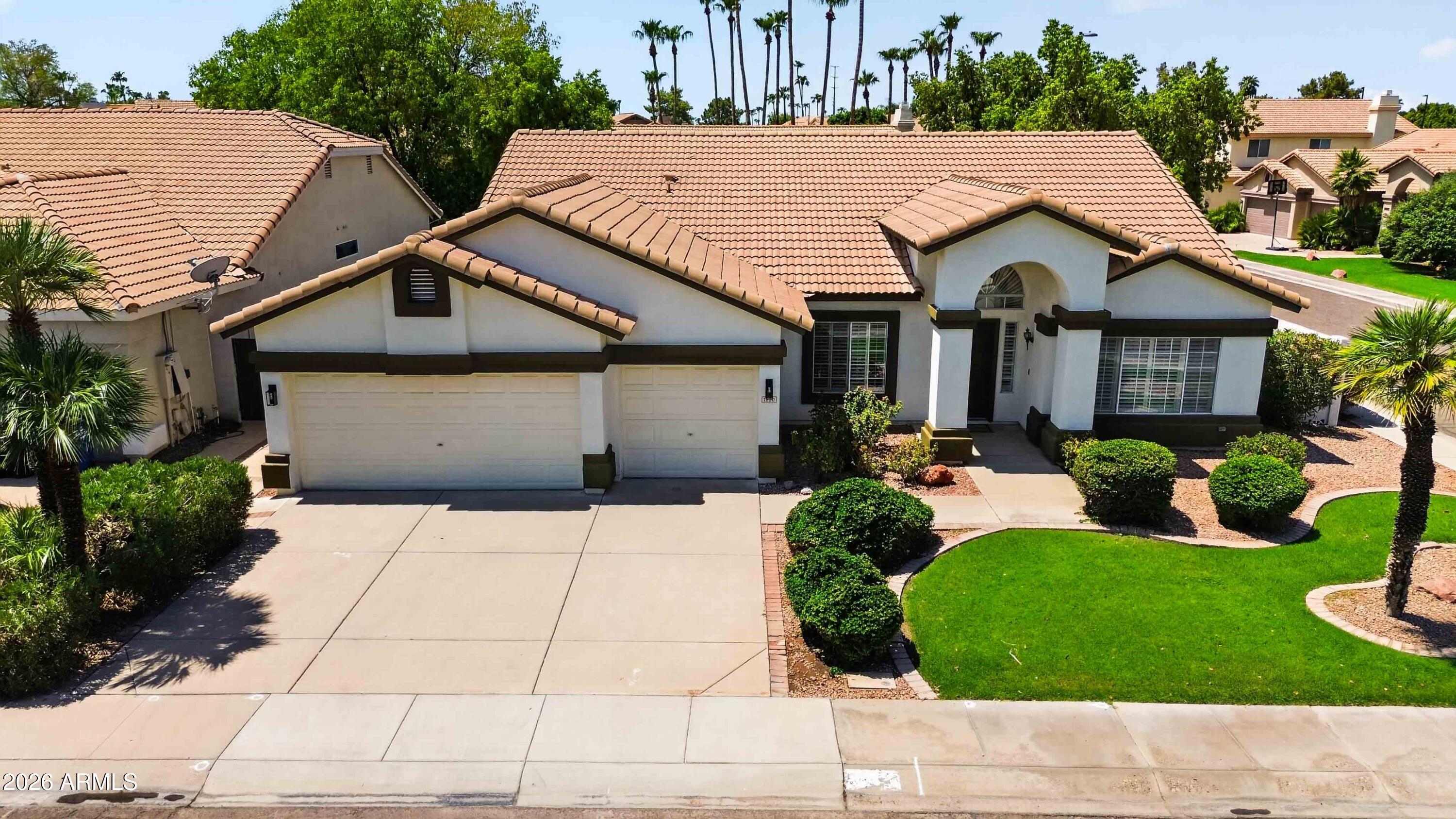 1220 N CAYMAN Drive