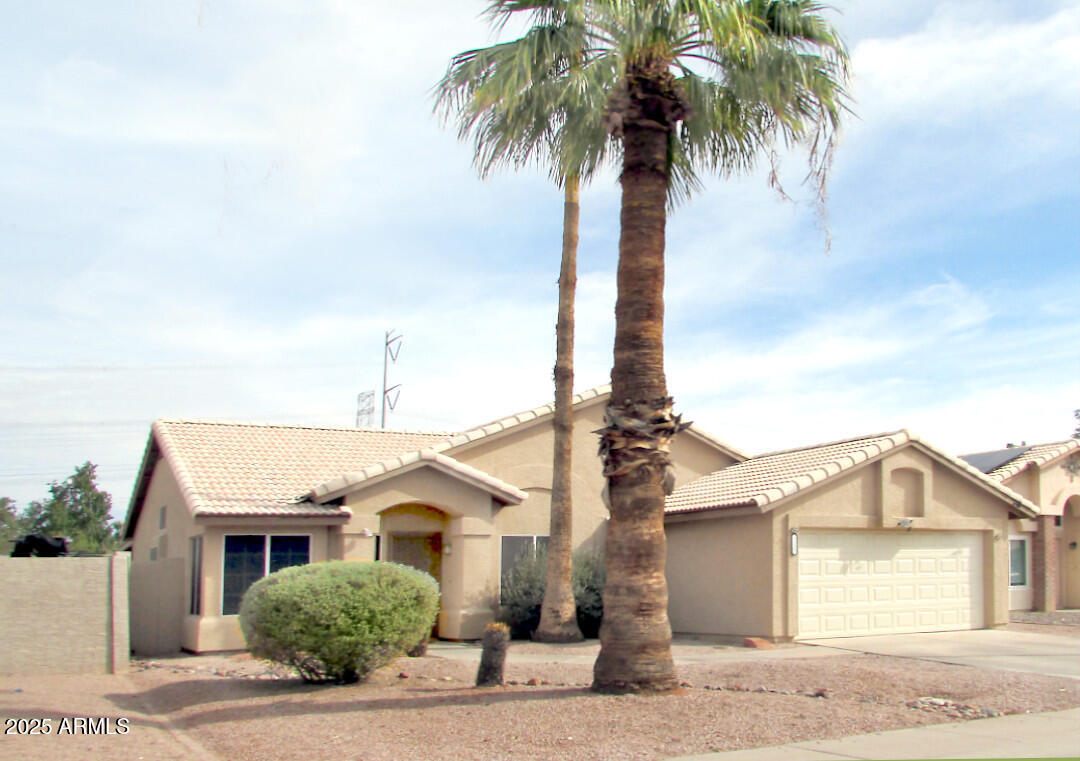 1132 E HARBOR VIEW Drive