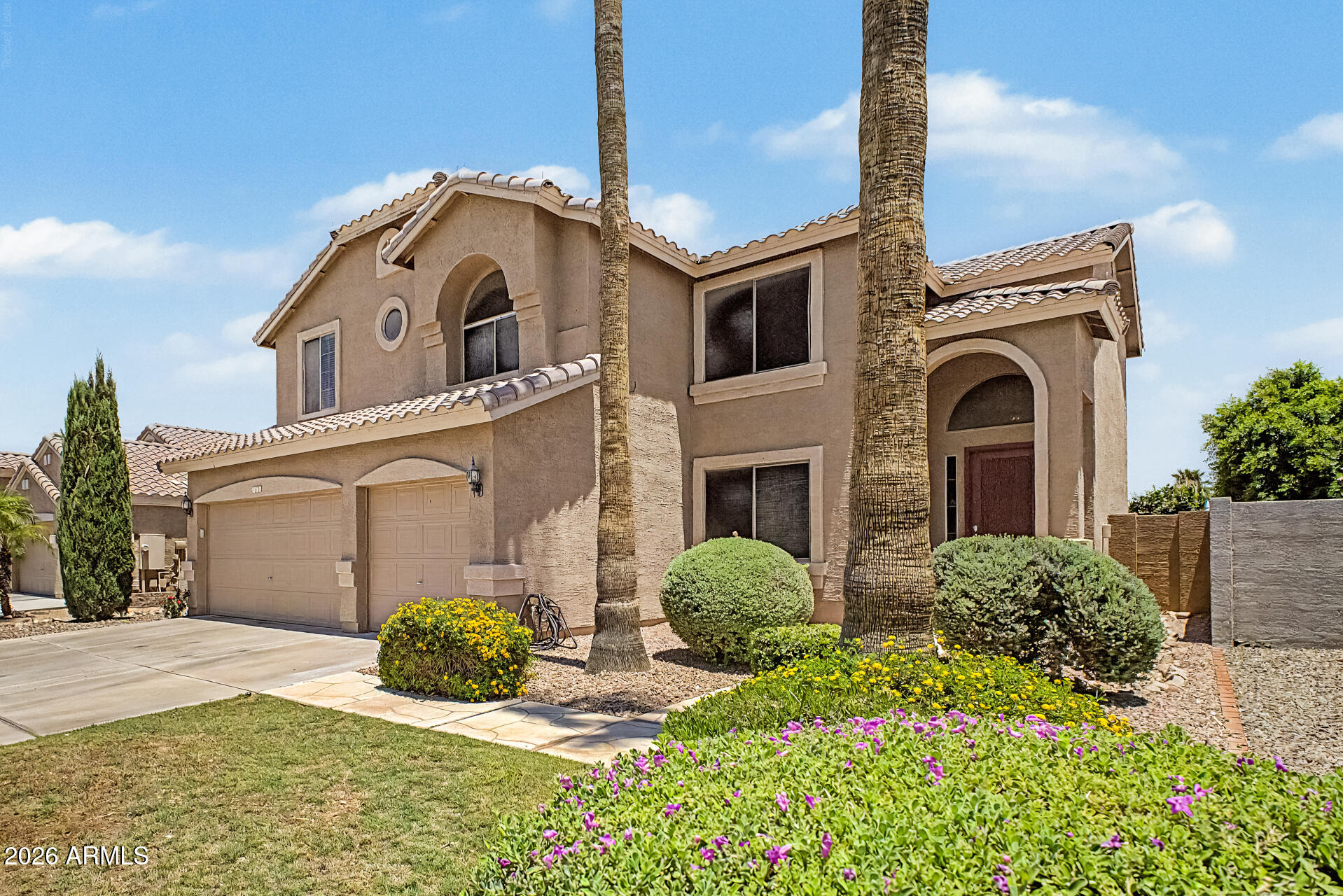 692 W CITRUS Way