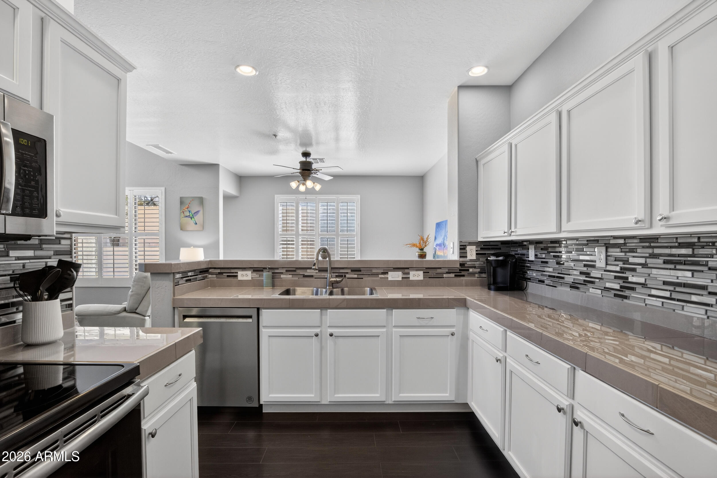 7445 E EAGLE CREST Drive 1056