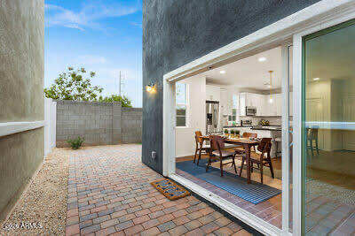 16875 N 12TH Street 04