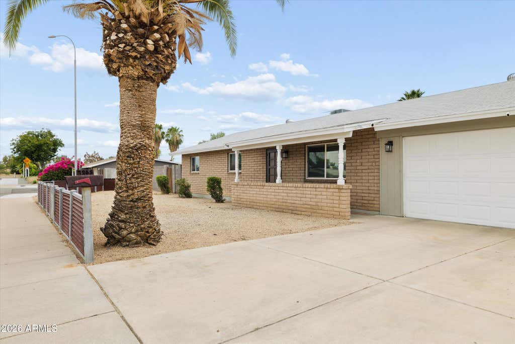 Photo of 2265 W Boston Street, Chandler, AZ 85224 (MLS # 7041229)