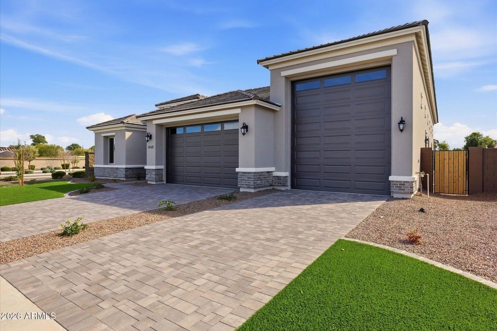 Photo of 7379 W Lisbon Lane, Peoria, AZ 85381 (MLS # 6991923)