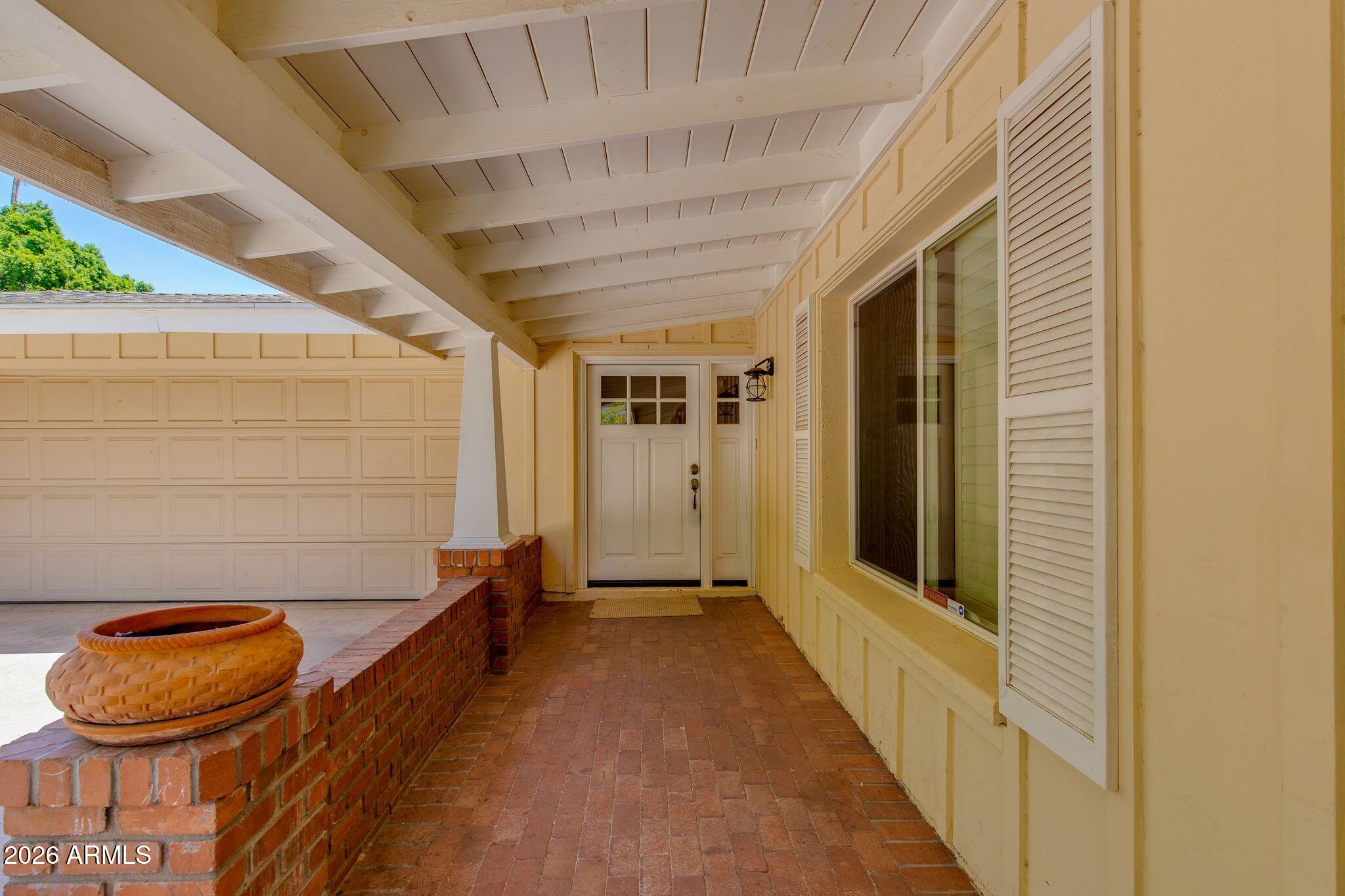 313 E WAGON WHEEL Drive