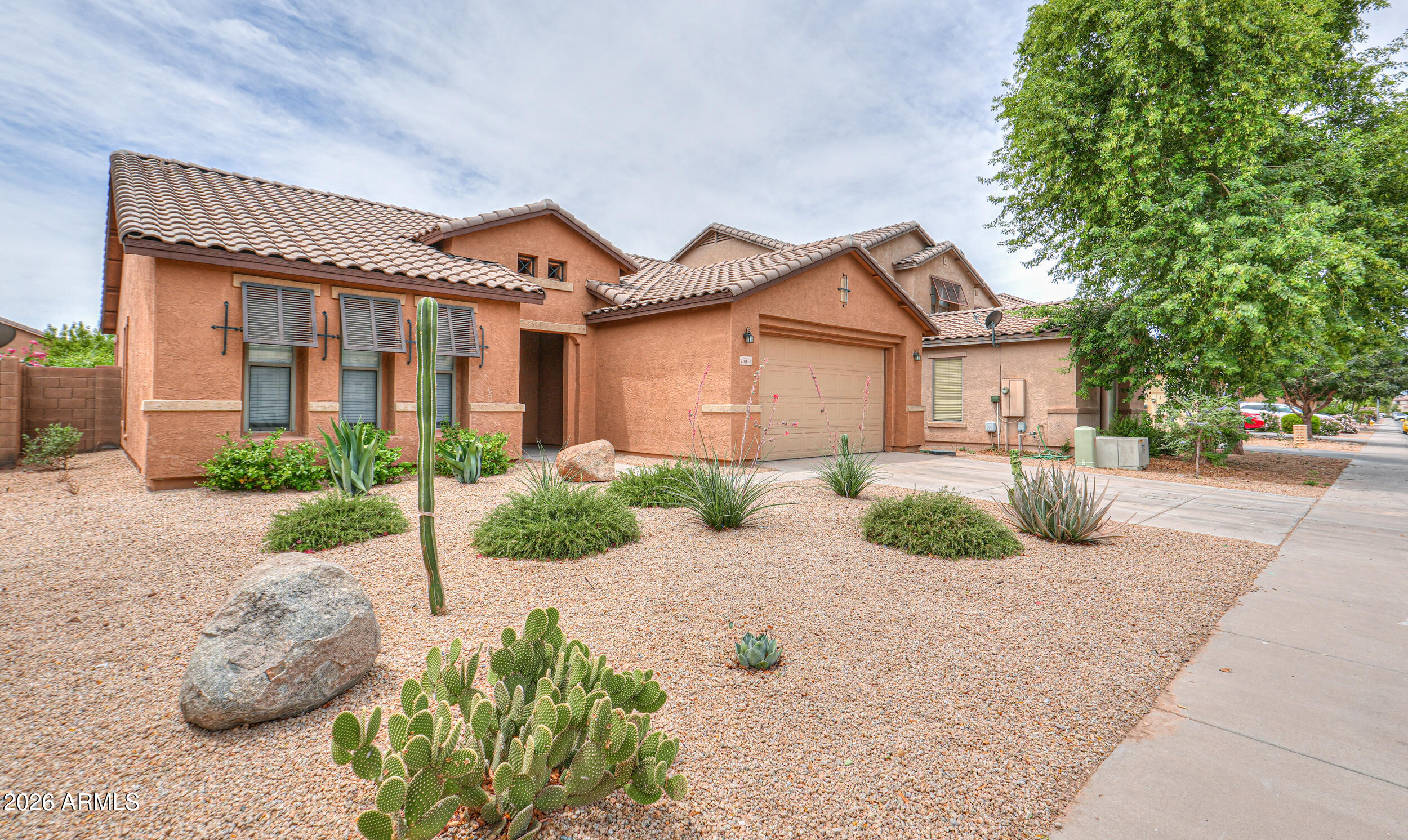 45519 W MORNING VIEW Lane