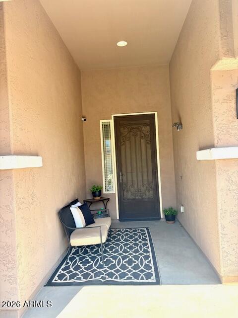 2430 E HAZELTINE Way