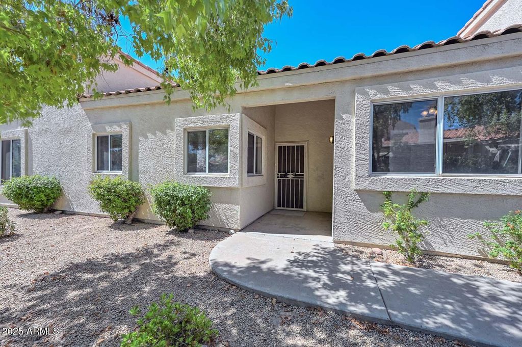 Photo of 7101 W Beardsley Road #1104, Glendale, AZ 85308 (MLS # 6920295)