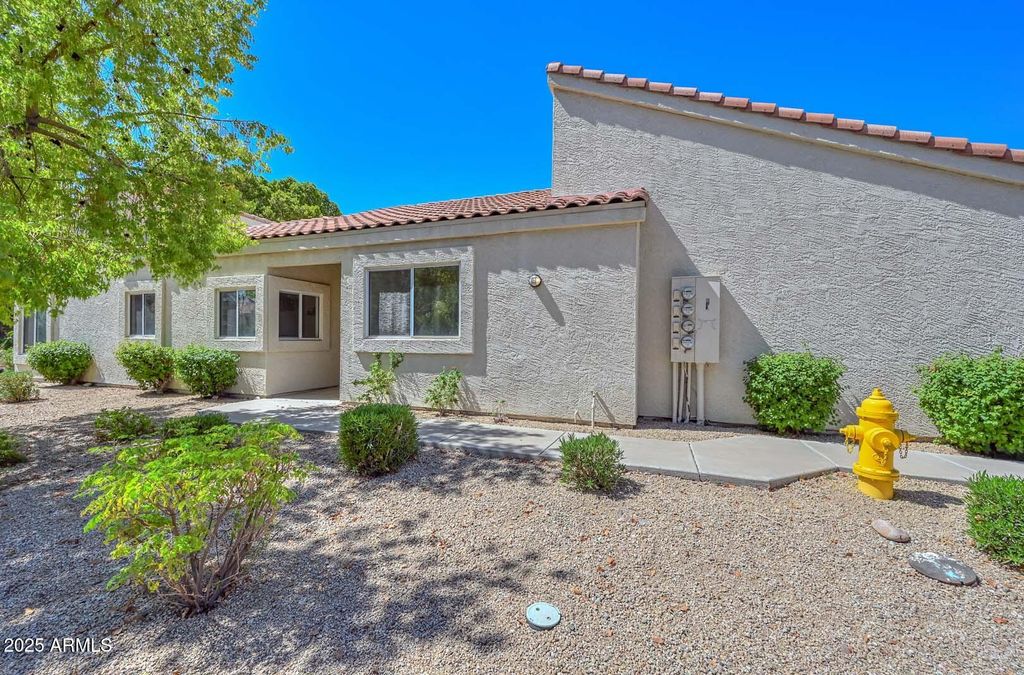 Photo of 7101 W Beardsley Road #1104, Glendale, AZ 85308 (MLS # 6920295)