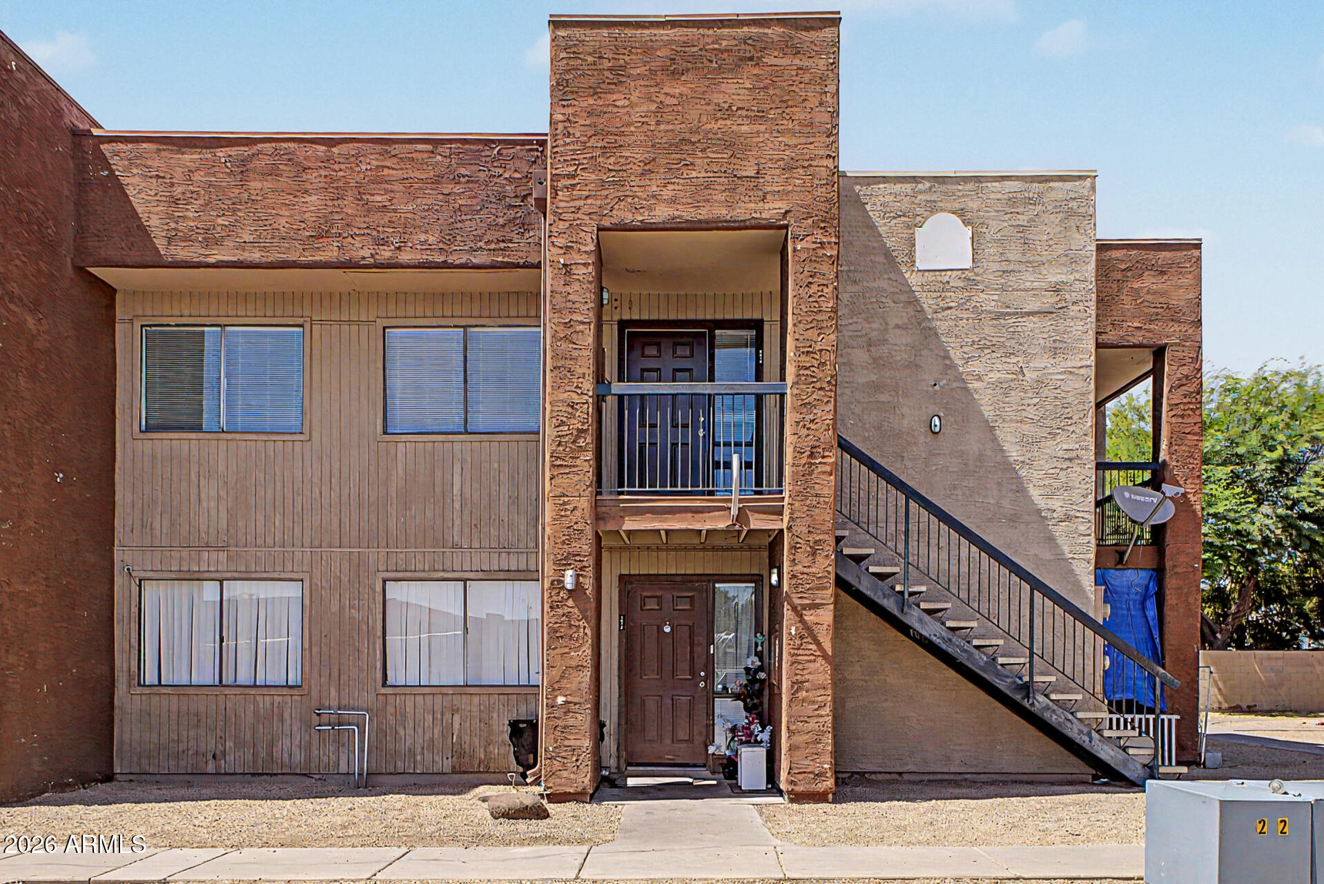 3810 N MARYVALE Parkway 2016