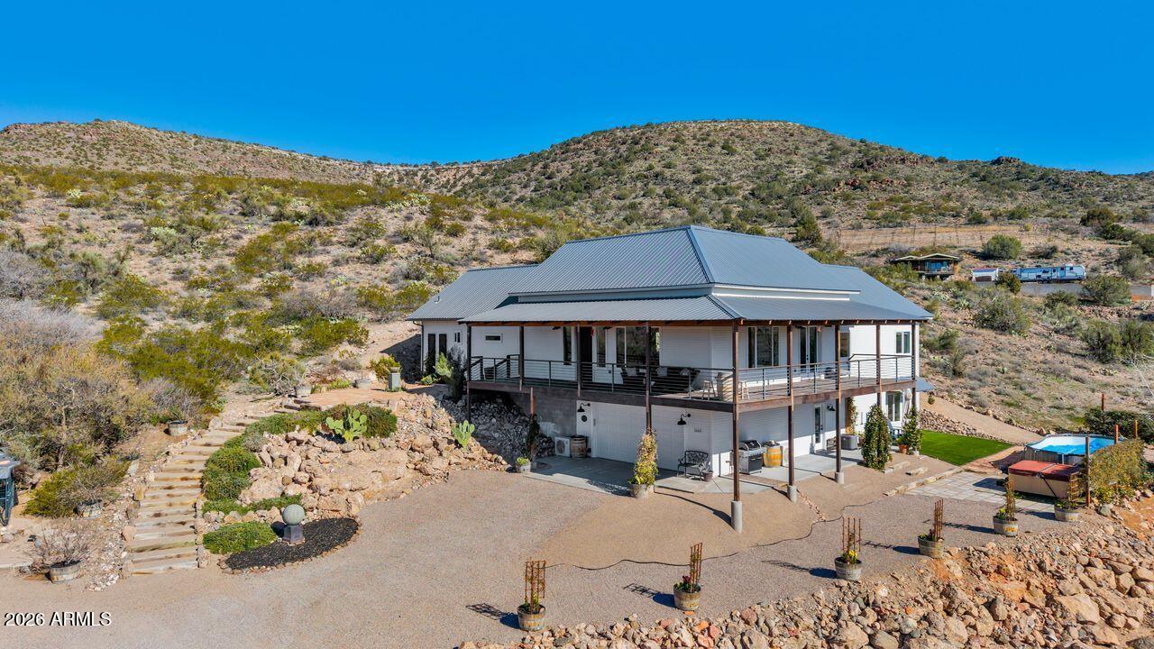 1605 N Page Springs Road