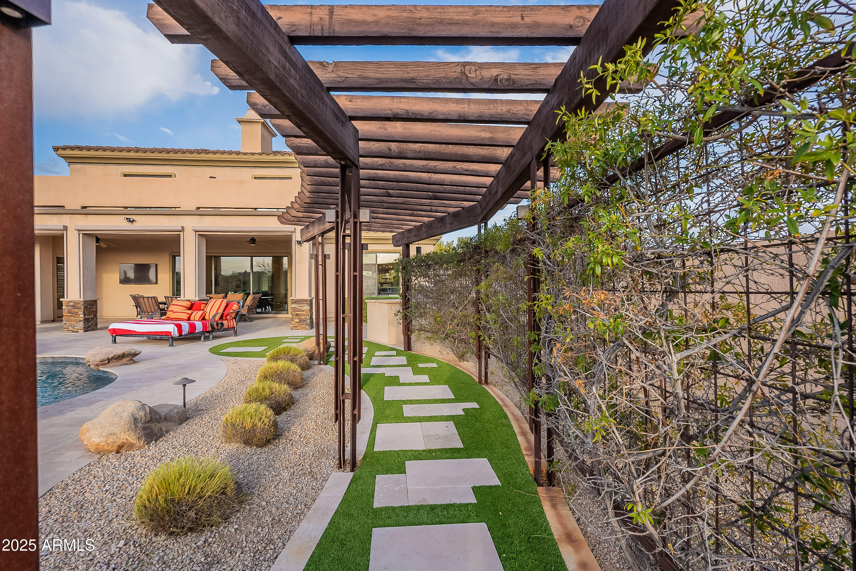 WINDGATE RANCH - Residential