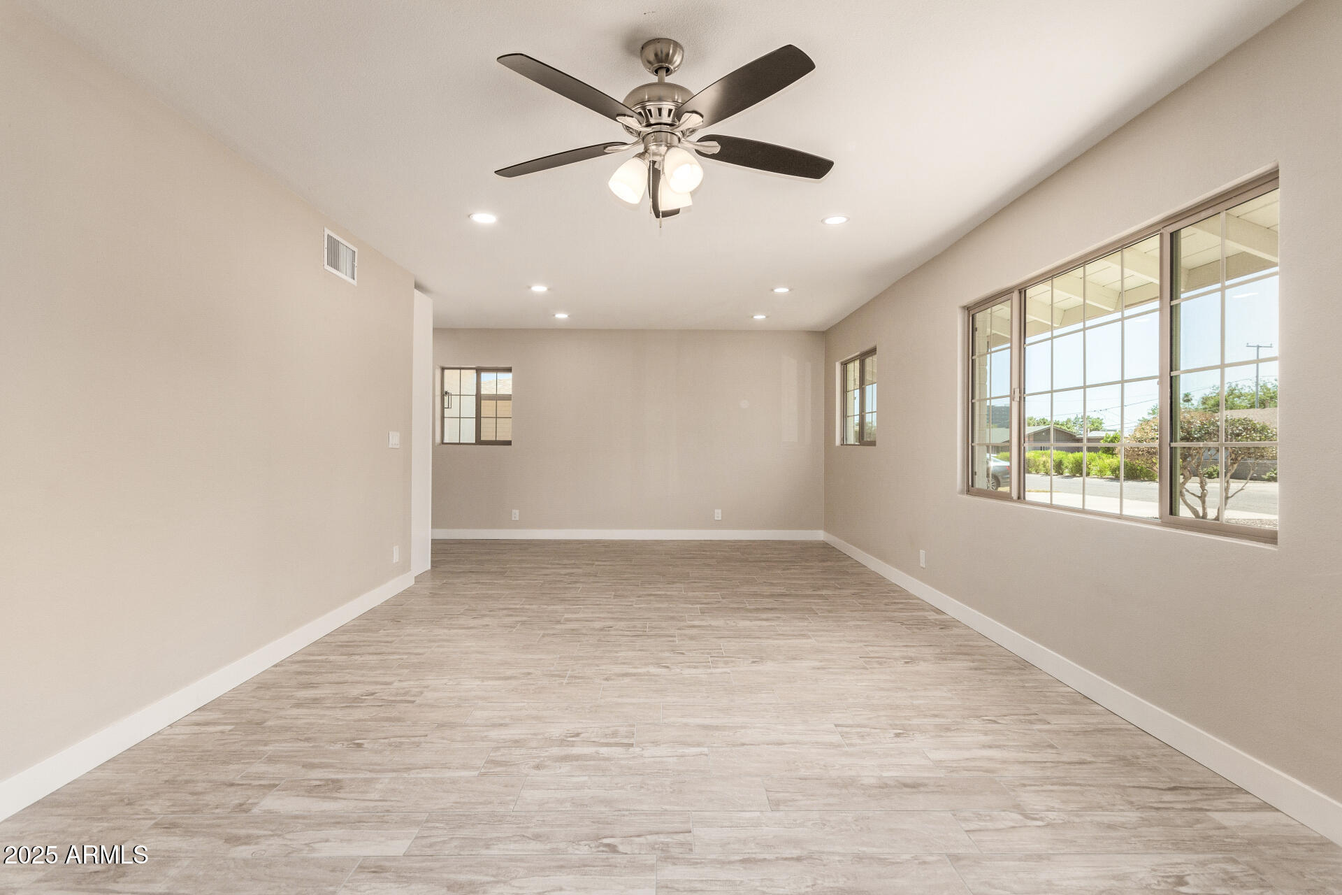 Homes 4 3209 N 20TH Place