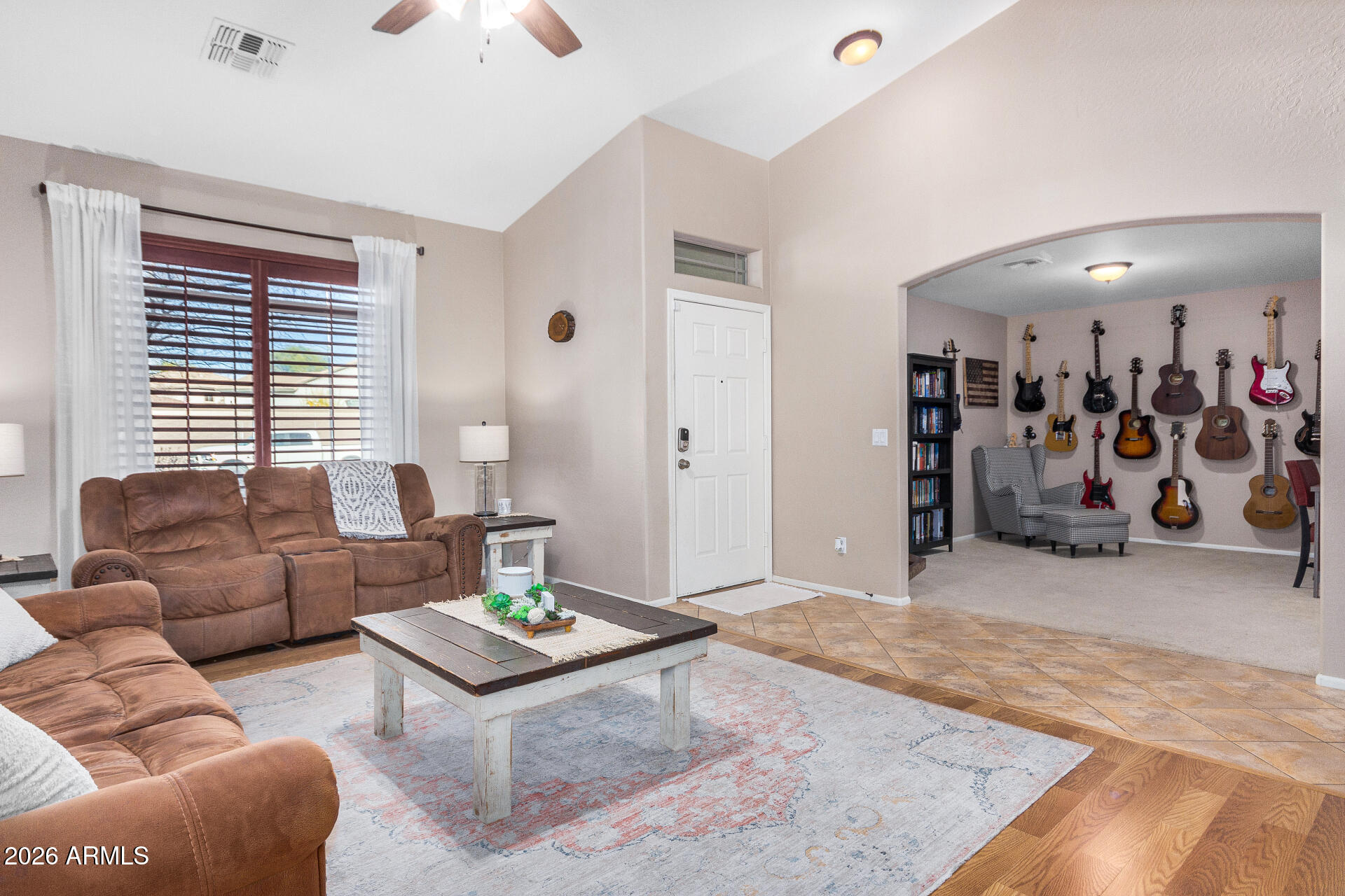 29983 W FAIRMOUNT Avenue