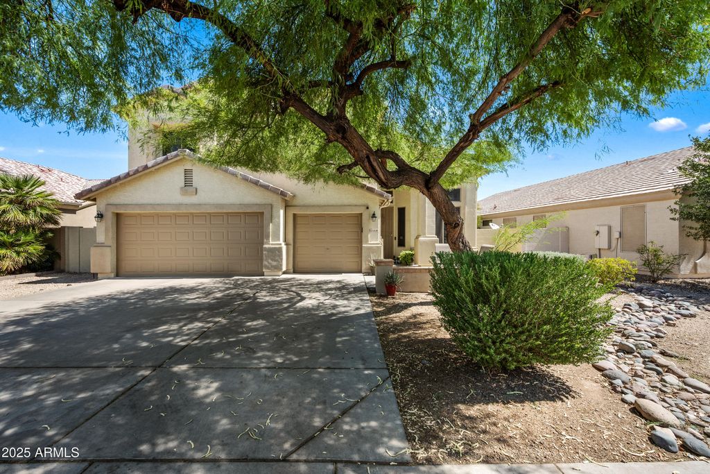 Photo of 13130 W Jacobson Drive, Litchfield Park, AZ 85340 (MLS # 6897598)