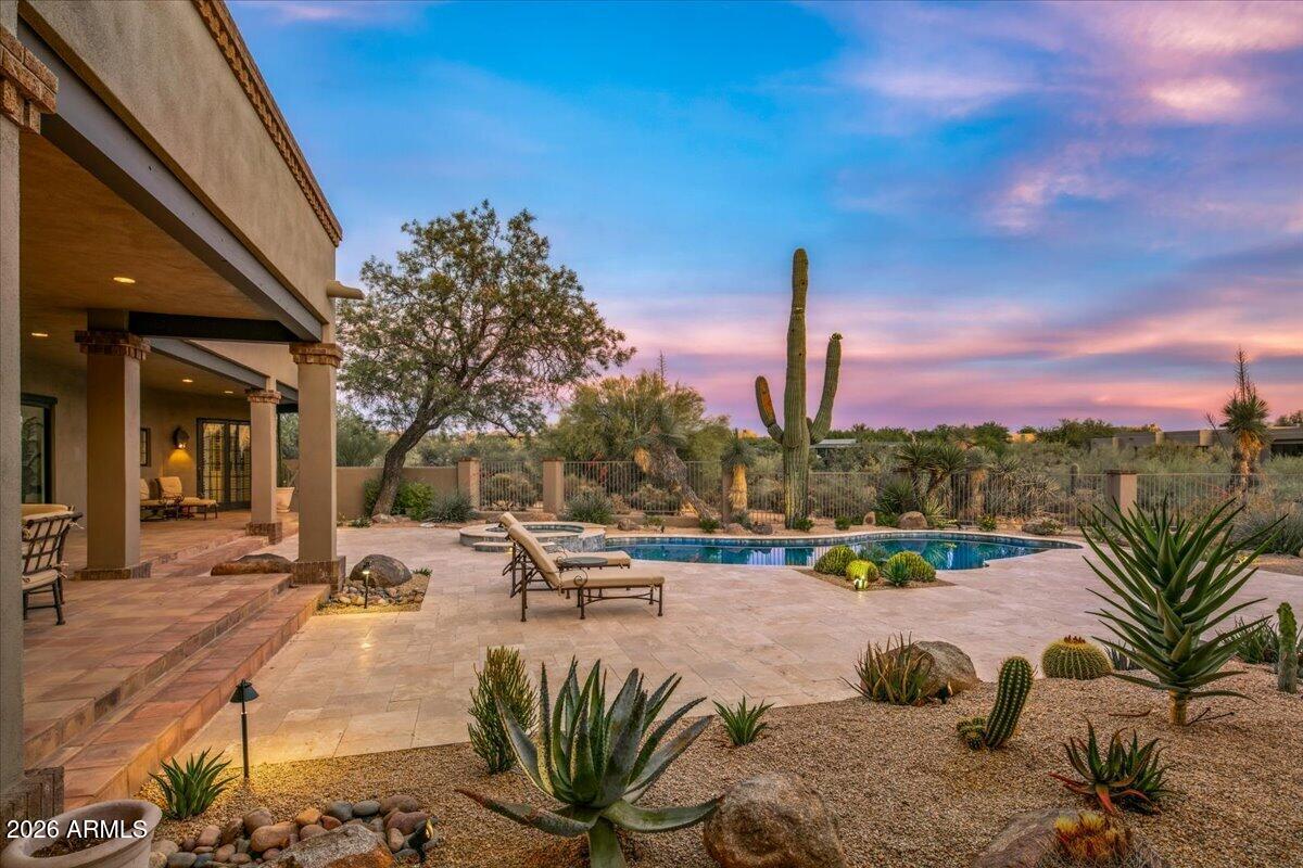 DESERT MOUNTAIN - Residential
