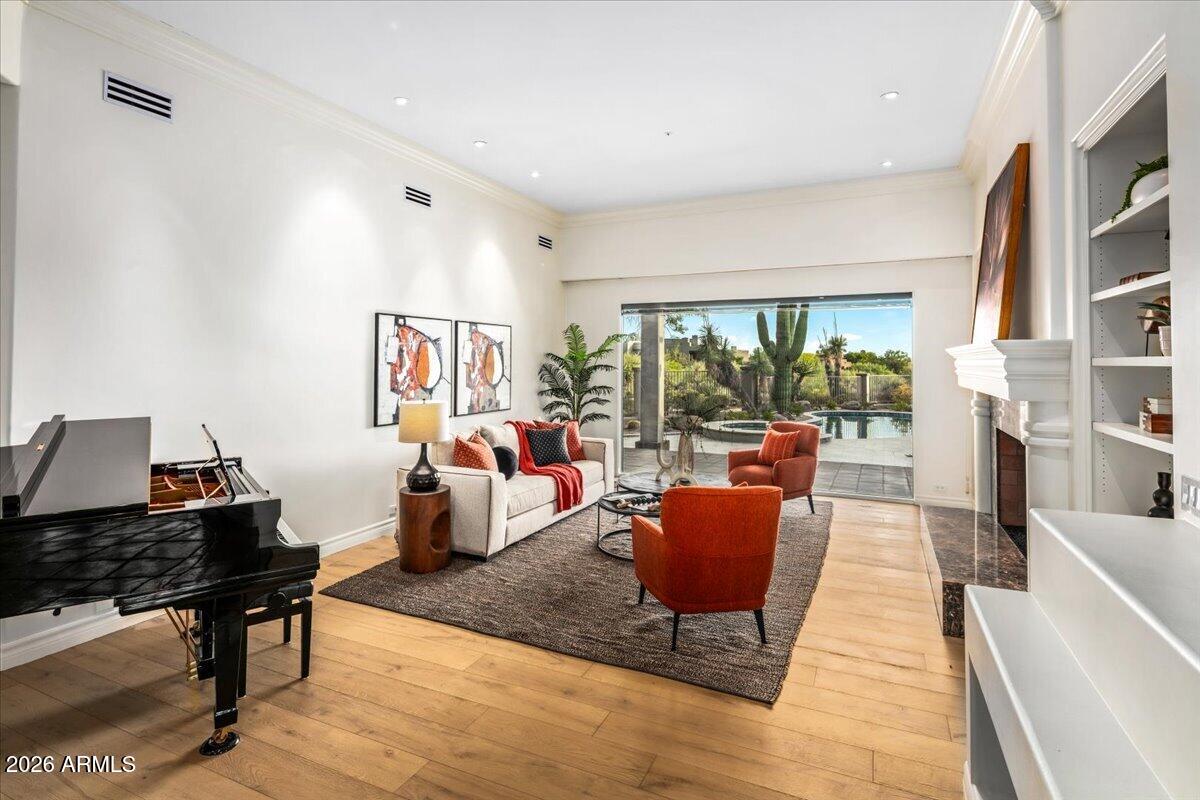DESERT MOUNTAIN - Residential