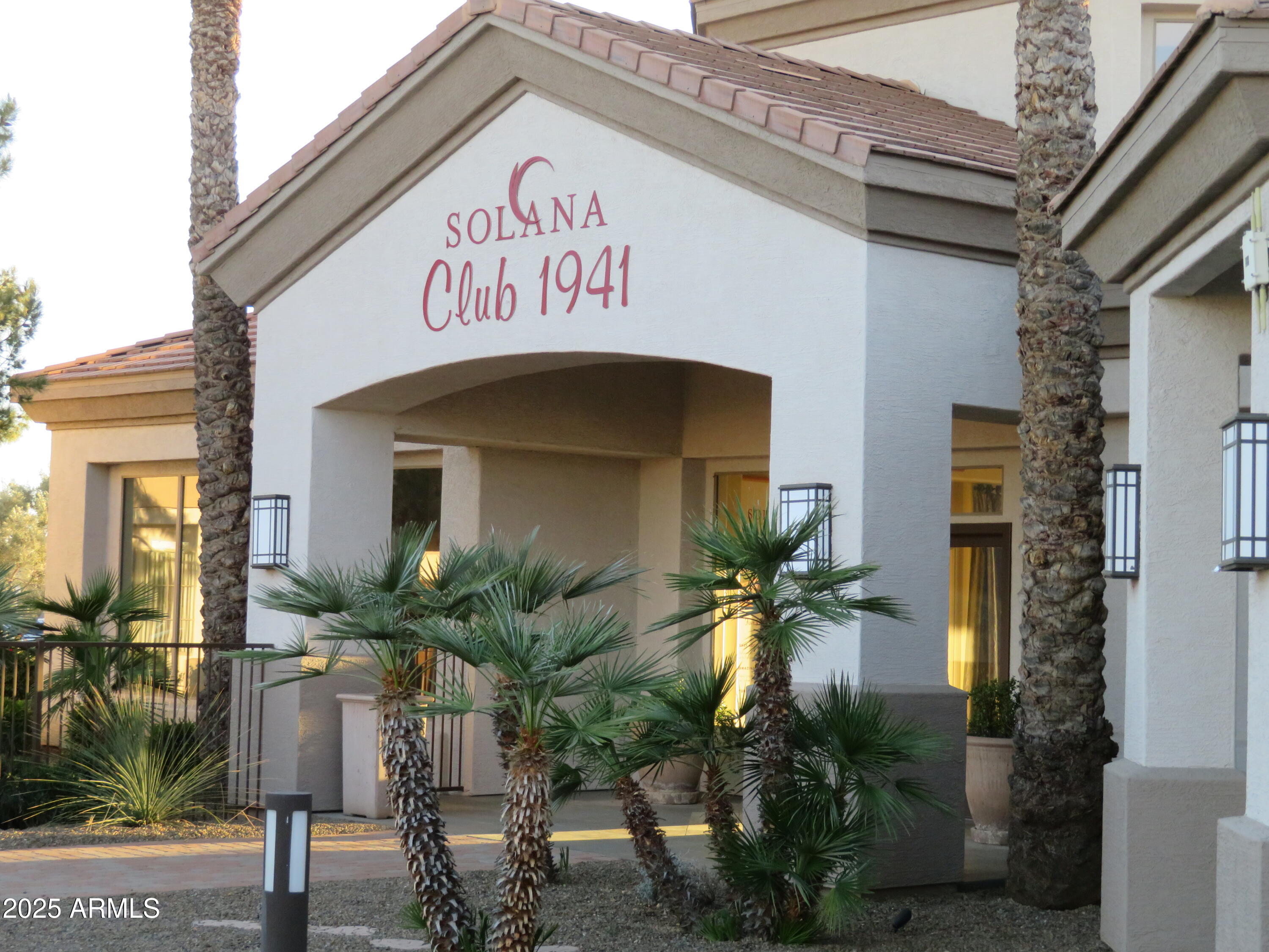 1941 S PIERPONT Drive 2087