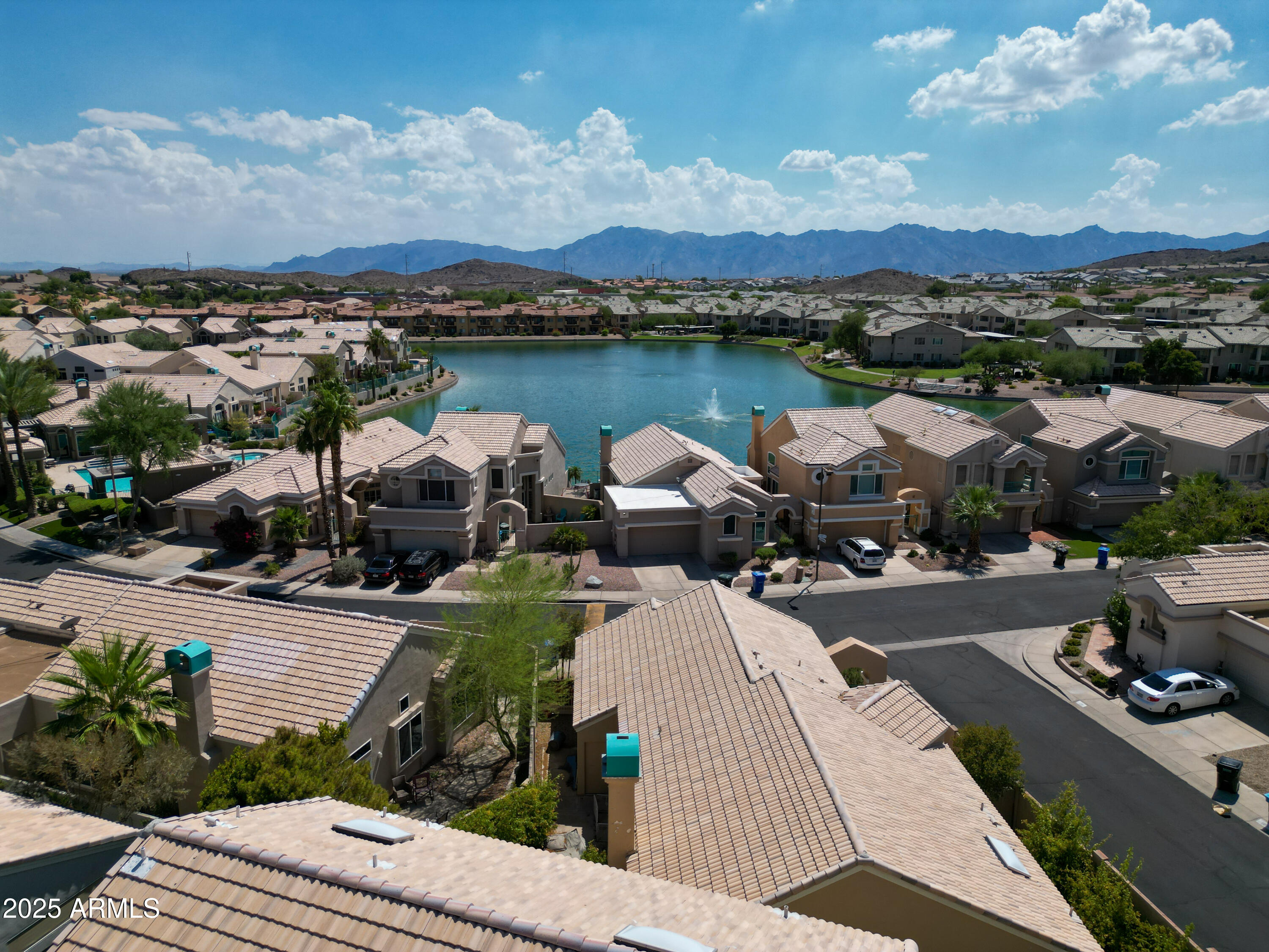 1135 E SILVERWOOD Drive