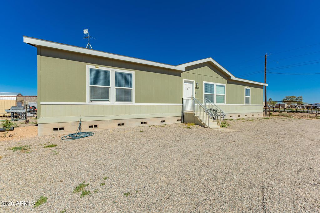 Photo of 8042 W Randolph Road, Casa Grande, AZ 85194 (MLS # 6990227)