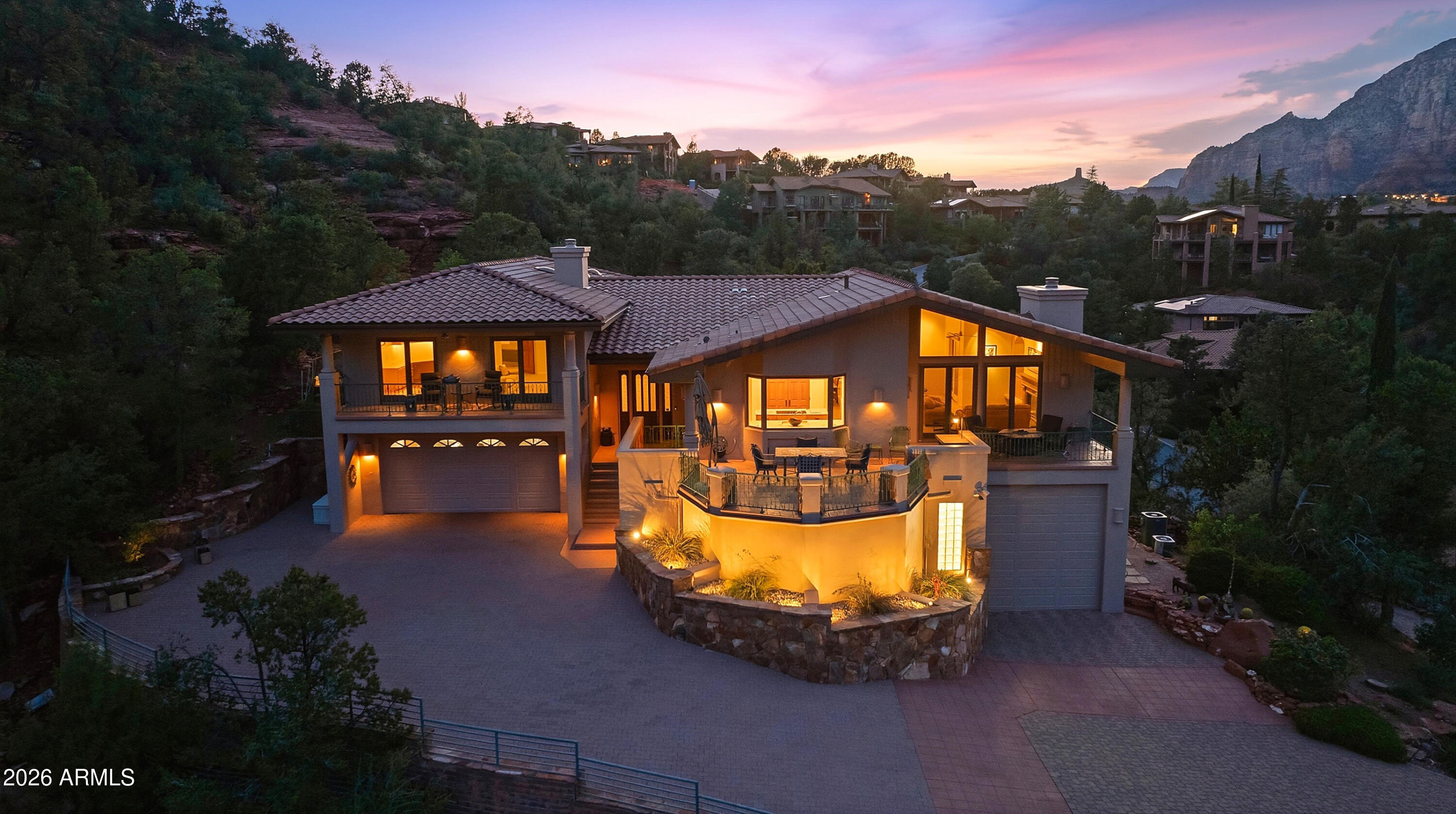 120 LES SPRINGS Drive