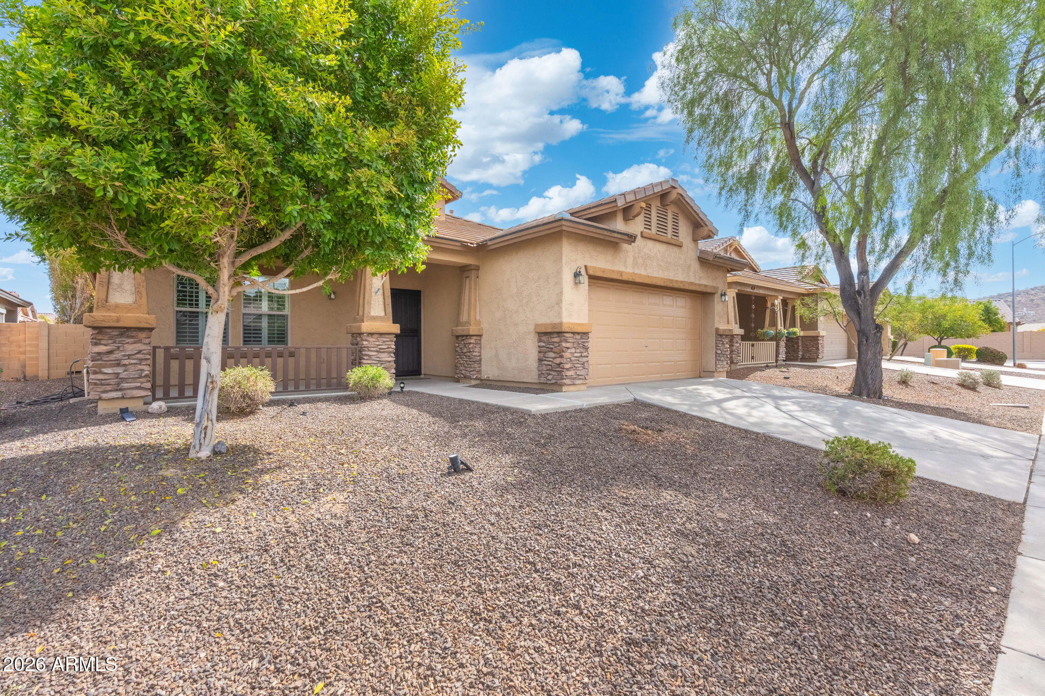 5244 W MAYA Way W