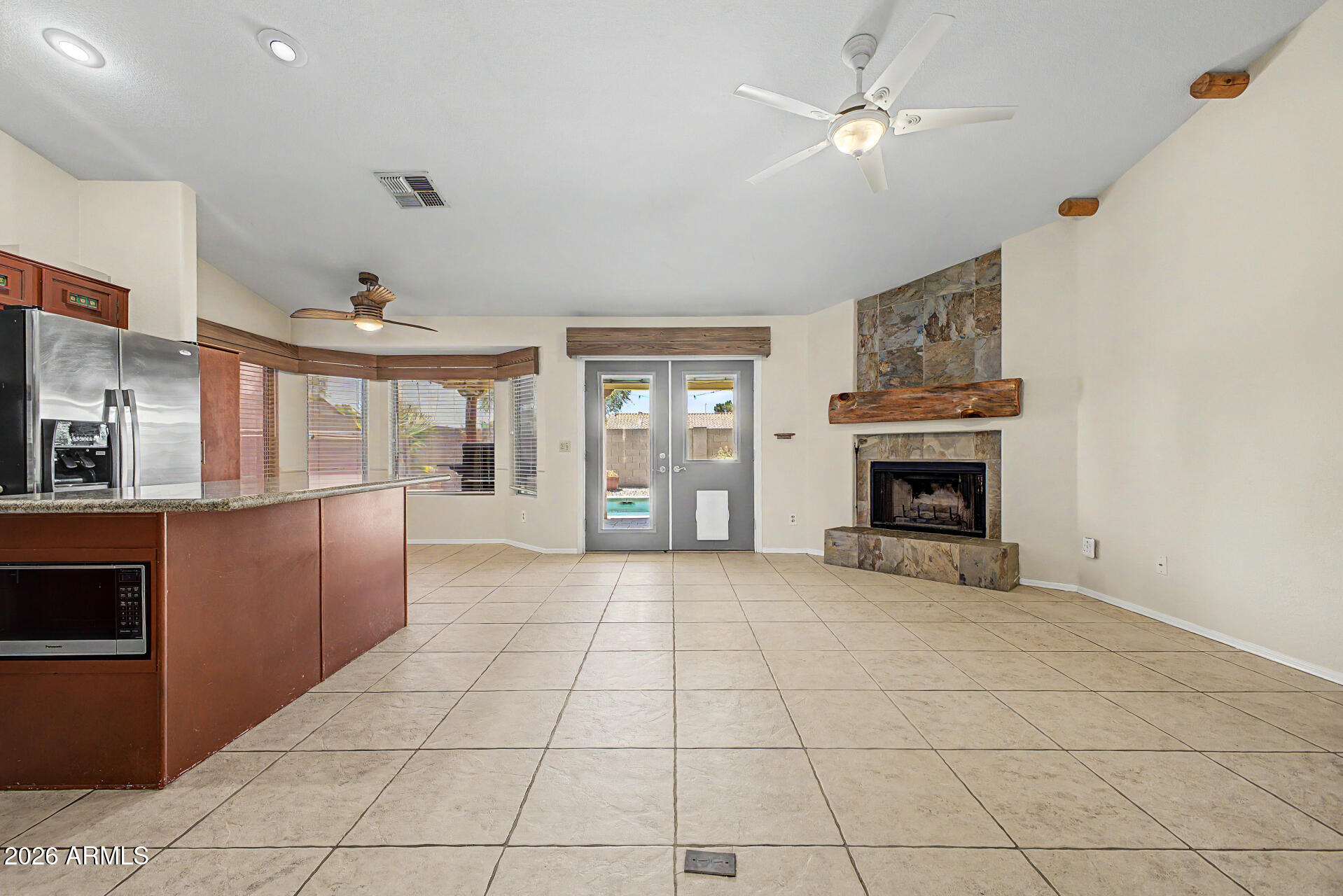 1291 W BUTLER Drive