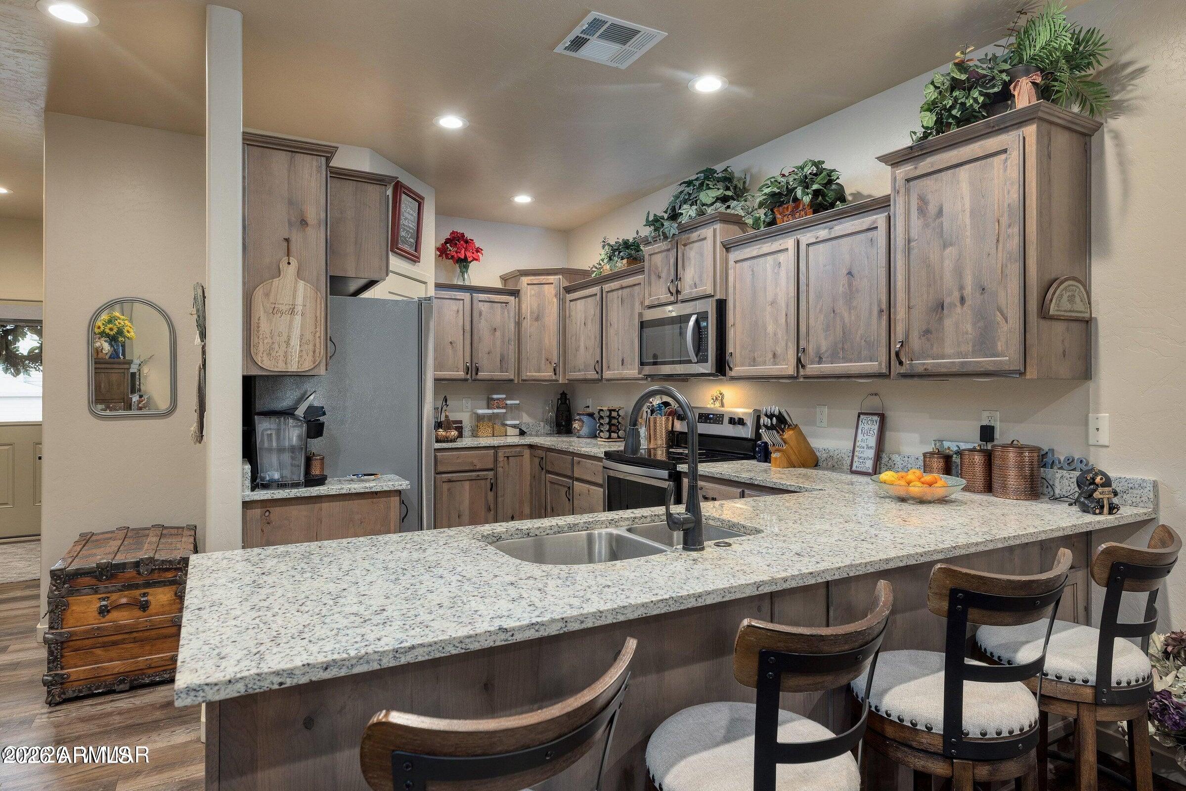 5844 SATURN Drive