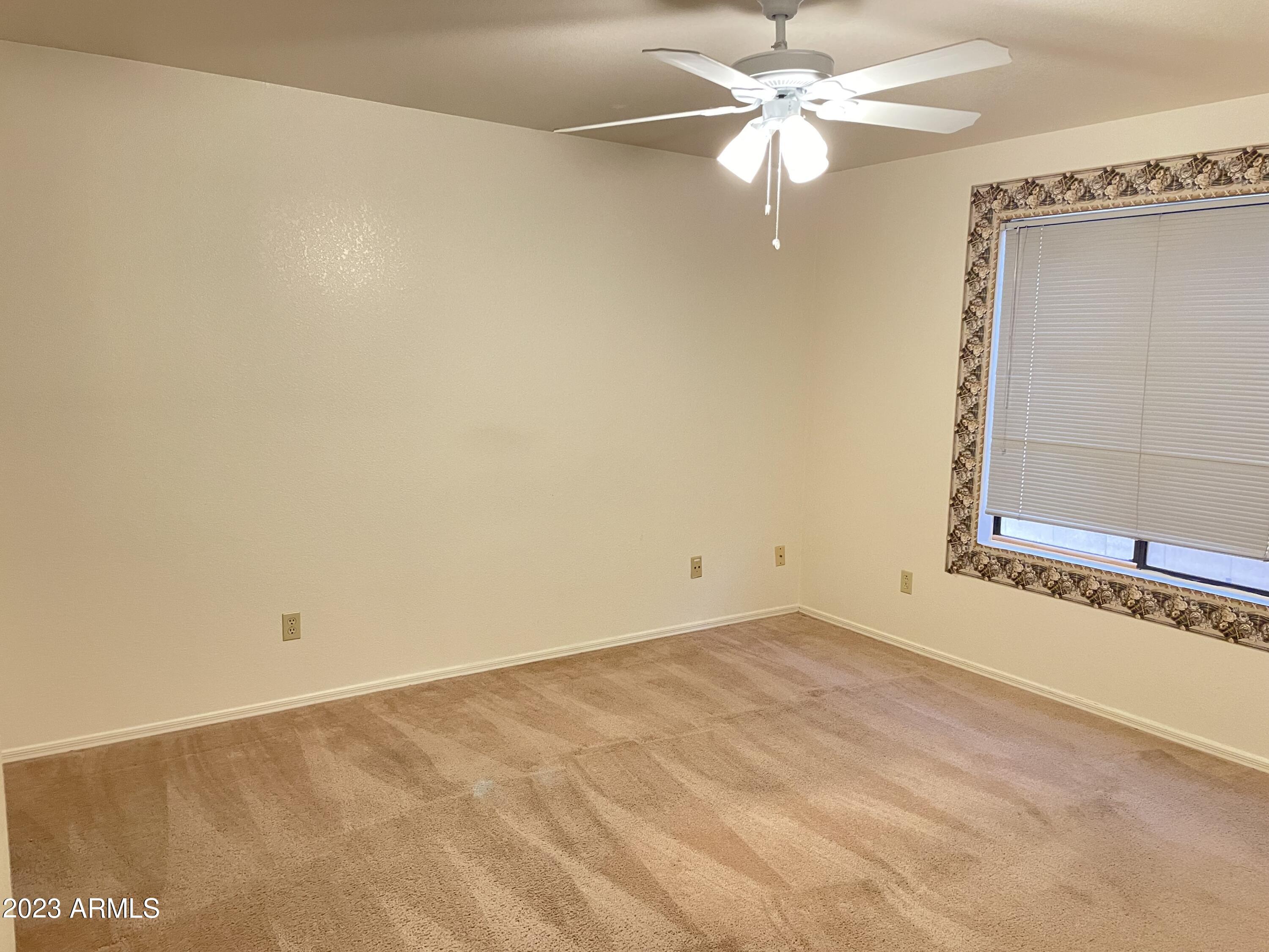 Photo 13 of 15 of 537 W SIERRA MADRE Avenue house