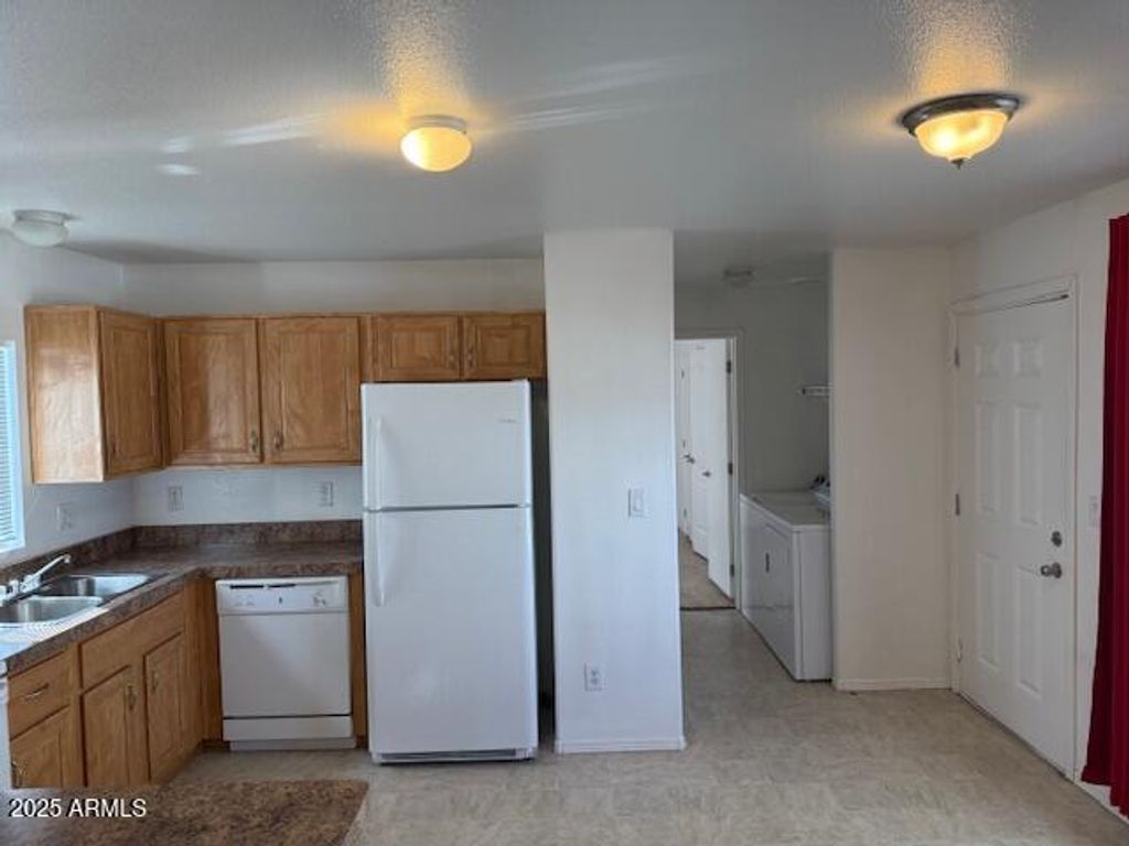 Photo of 1650 S Arizona Avenue #OFC, Chandler, AZ 85286 (MLS # 6929617)