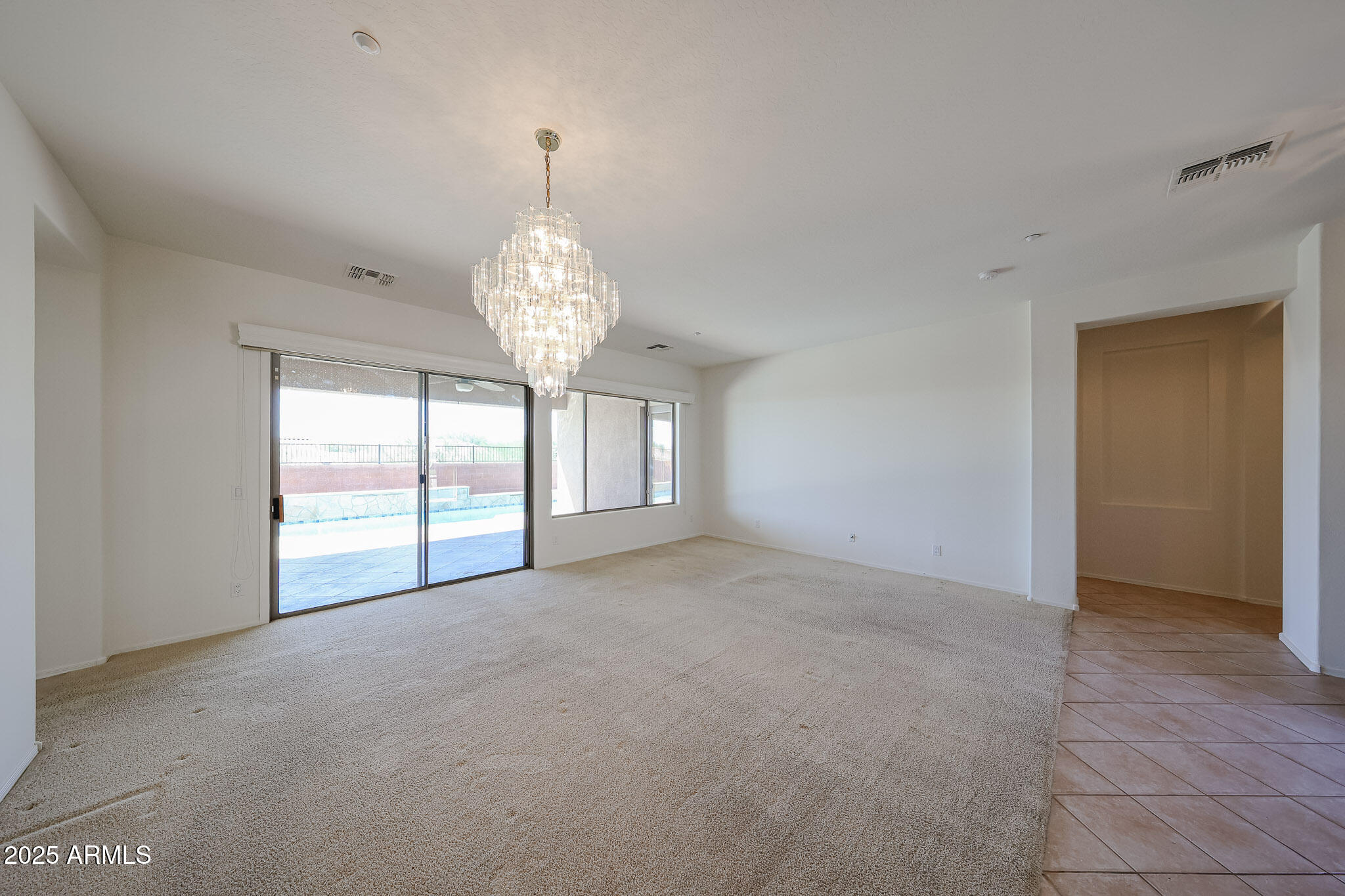 1435 W Whitman Court