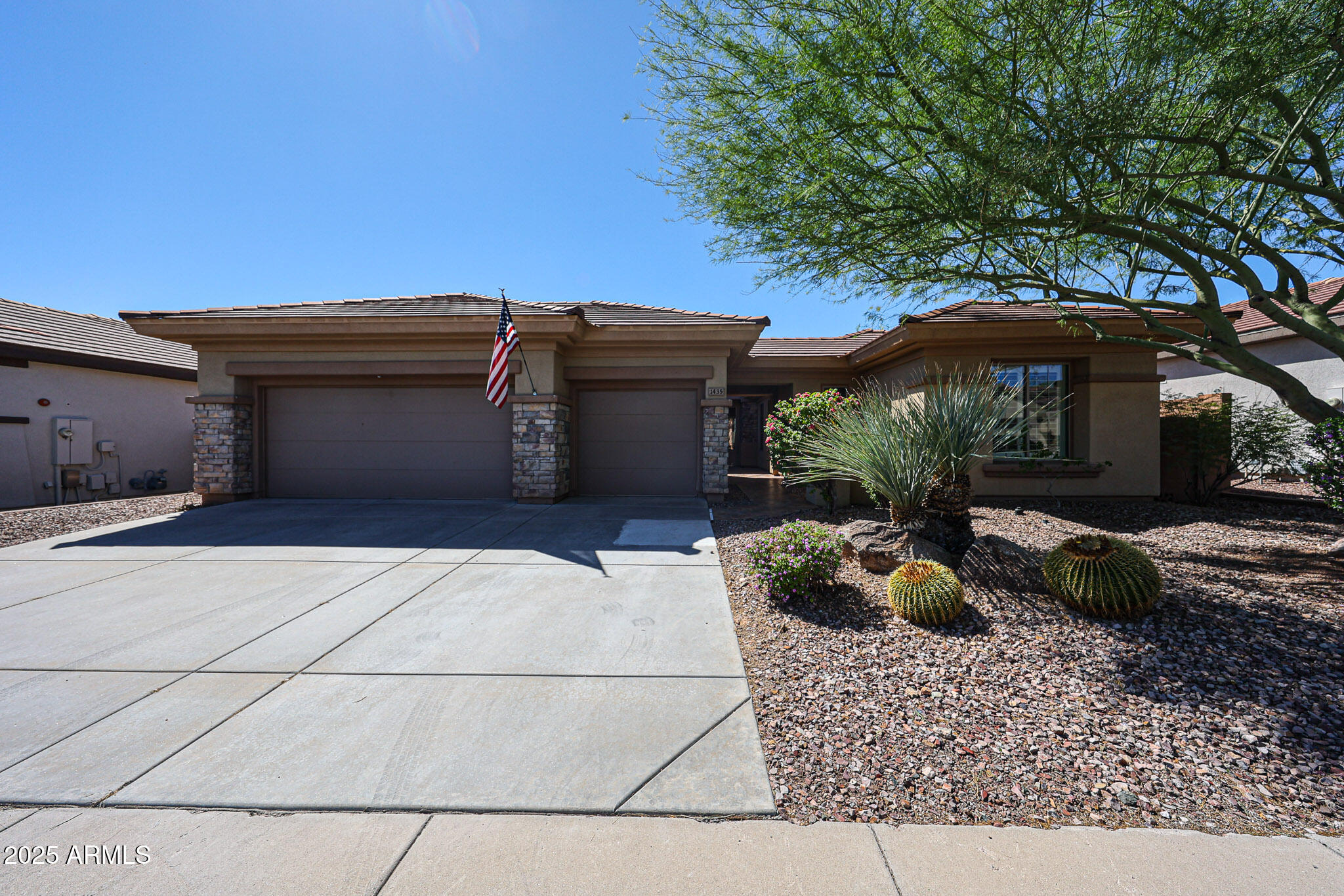 1435 W Whitman Court