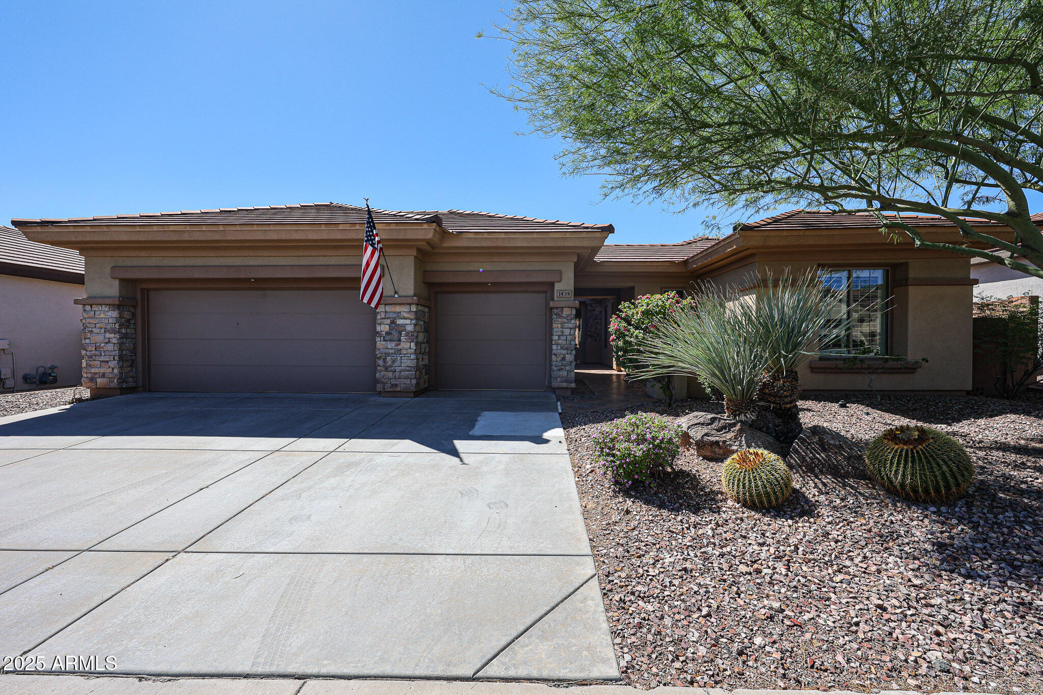 1435 W Whitman Court