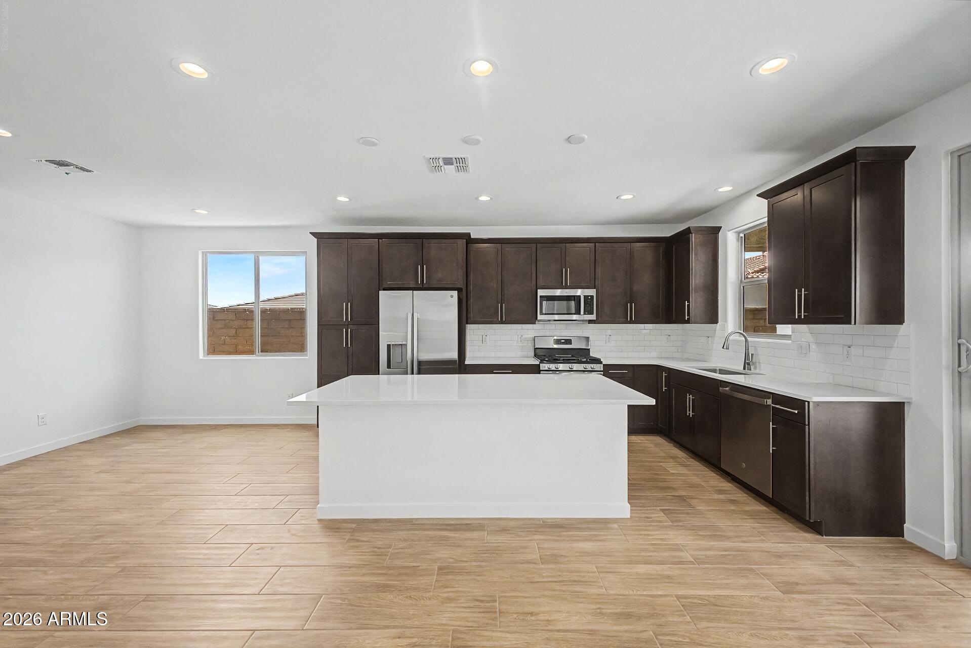 16978 W SAMANTHA Way