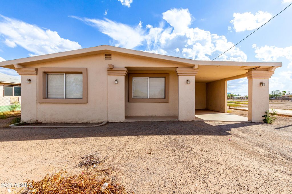 Photo of 303 W Dr Martin Luther King Street, Eloy, AZ 85131 (MLS # 6923884)