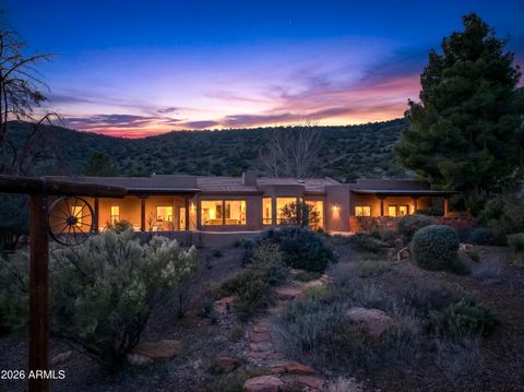 121 LOS COYOTES Trail Sedona AZ 86351
